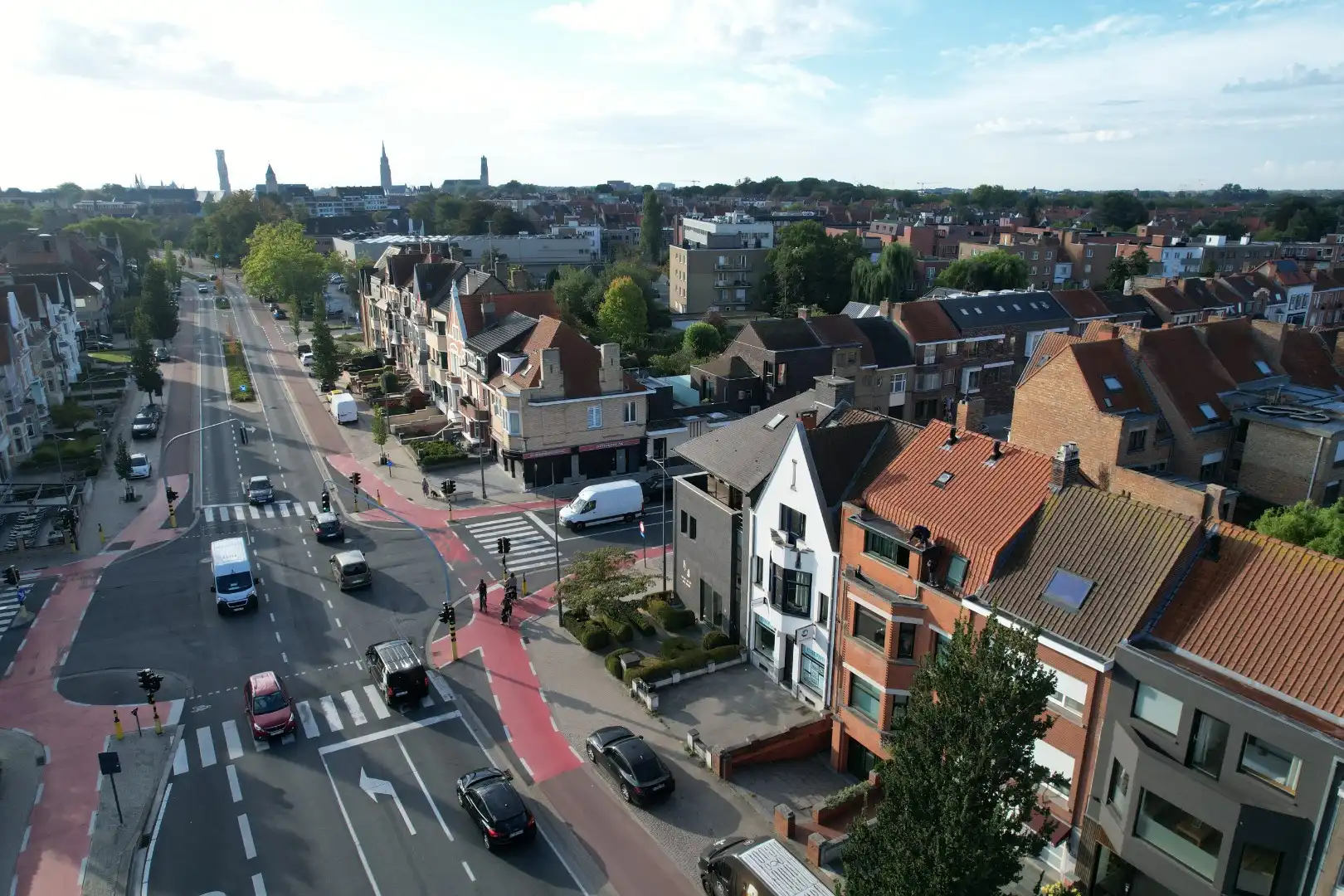 Opbrengsteigendom/handelspand, vlot bereikbaar, gelegen nabij Ezelpoort en het centrum van Brugge foto 28