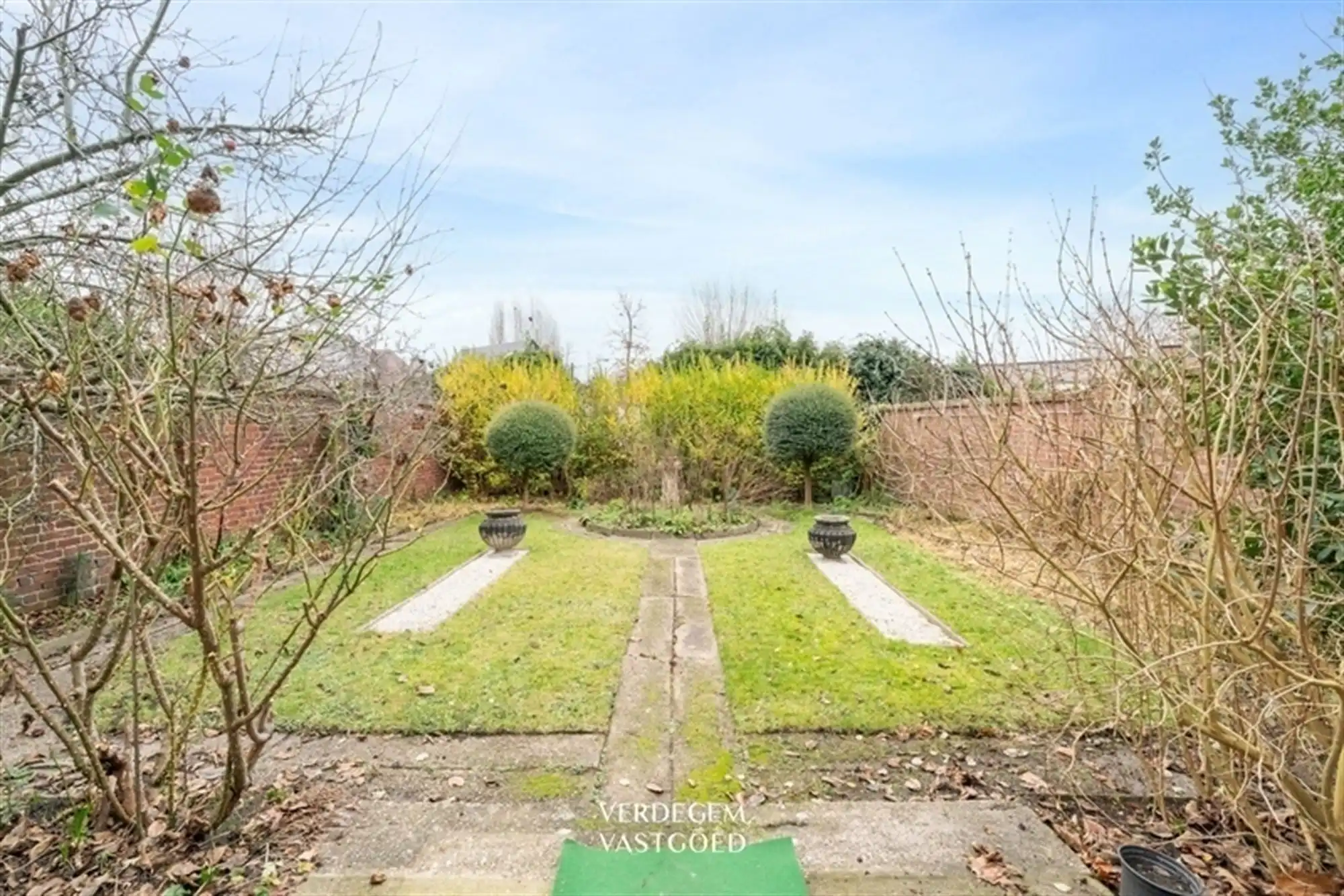 Architecturale studentenwoning met 8 entiteiten, garage en prachtige tuin foto 29