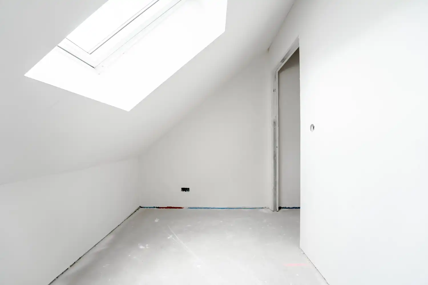 Charmante gerenoveerde CASCO + woning te koop in Leopoldsburg - 4 slaapkamers, 1 badkamer, ruime keuken en 2 toiletten op 237 m², volledig gerenoveerd in 2026! foto 40