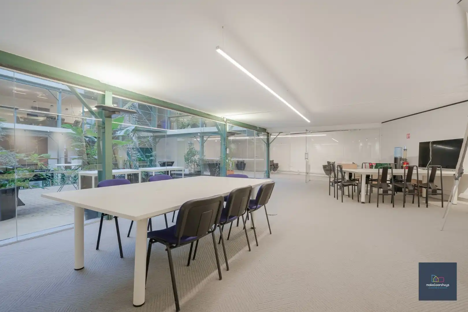 Privatieve kantoorruimte met gebruik van gemene delen foto 3