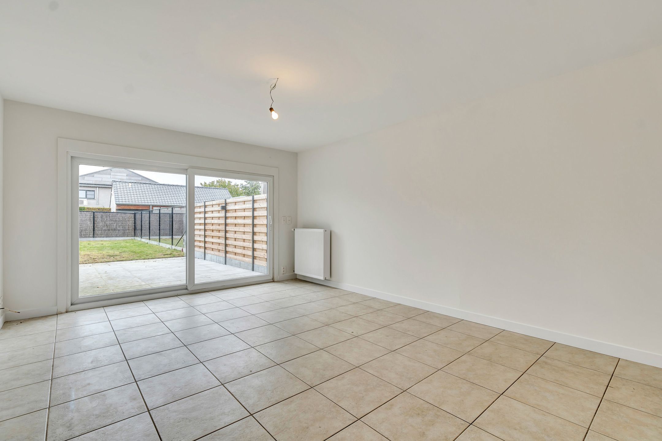 Instapklaar gelijkvloers appartement met tuin nabij centrum Deinze foto 4