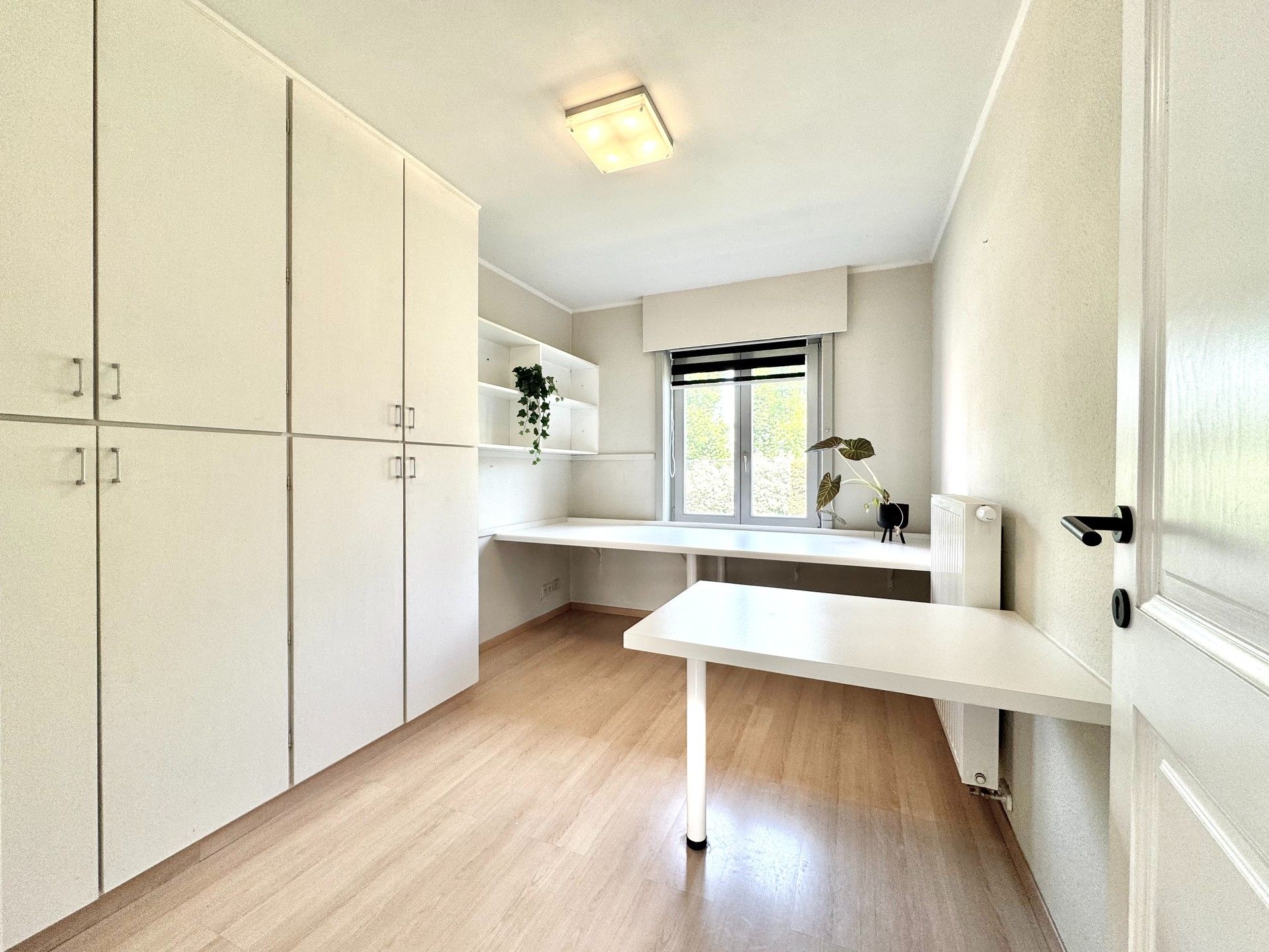 Ruime alleenstaande woning op de Waterhoek foto 16