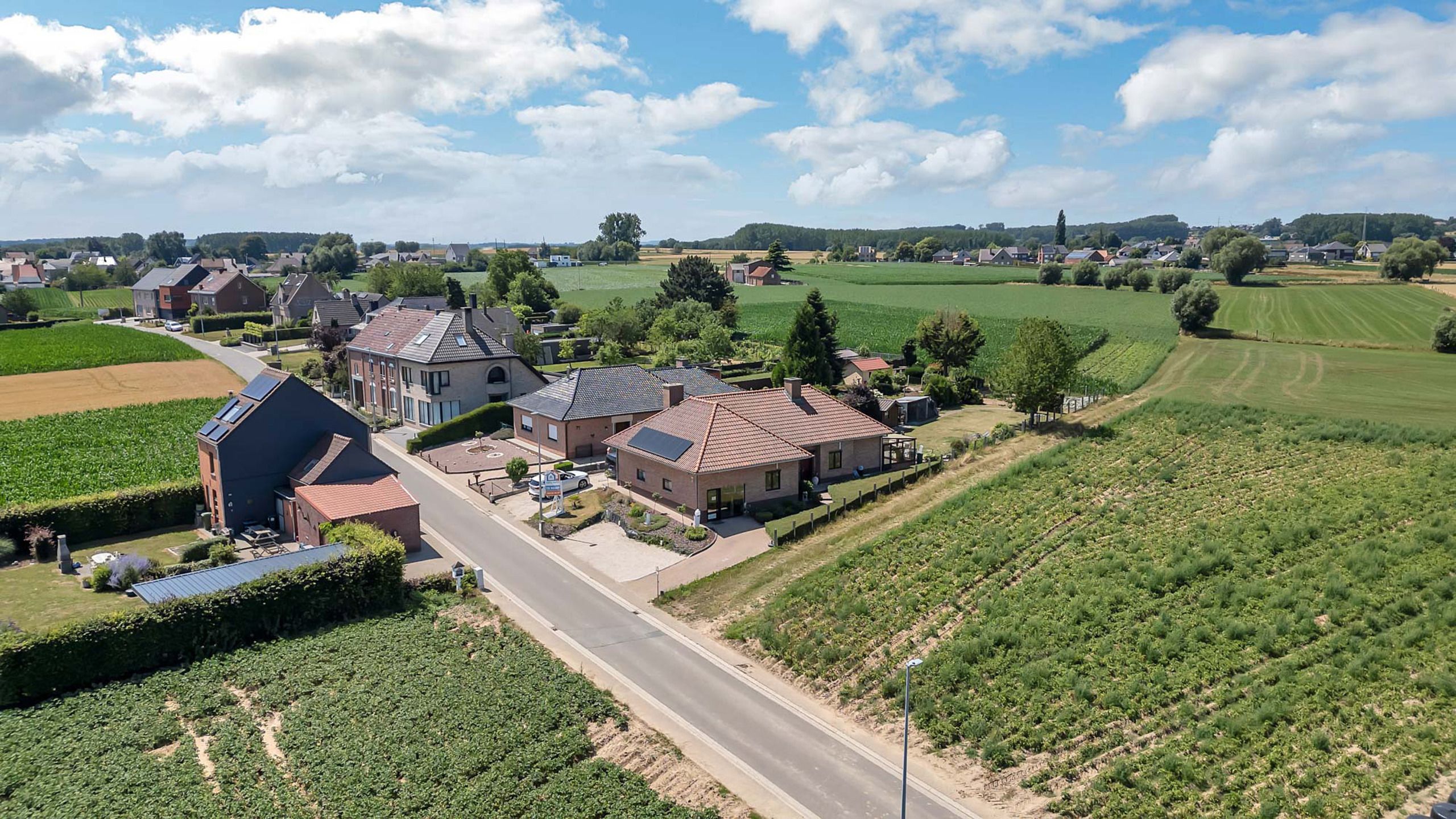 Prachtig gelegen bungalow op ruim perceel te Moerbeke foto 29