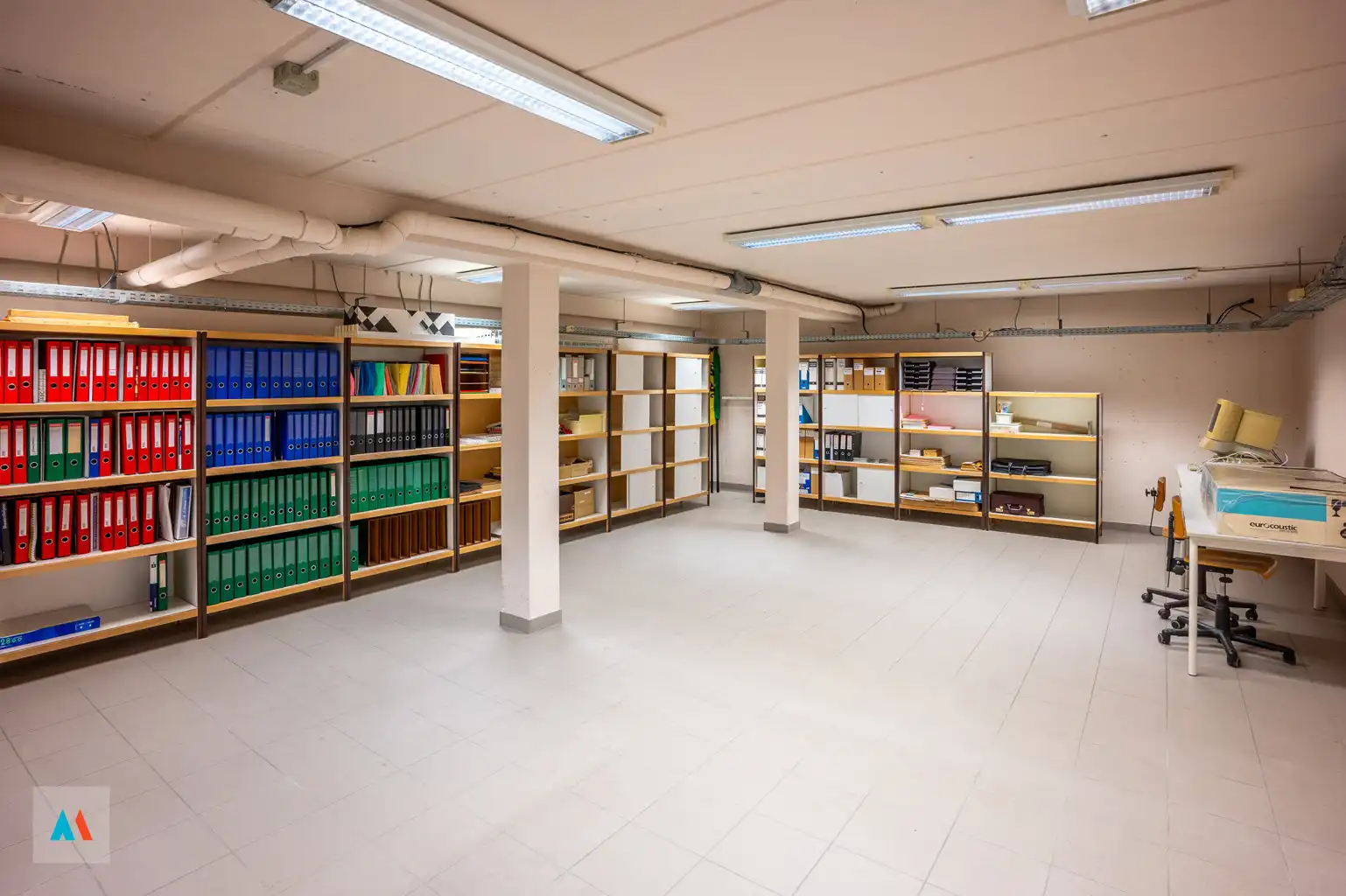 Professionele ruimte met potentieel foto 21