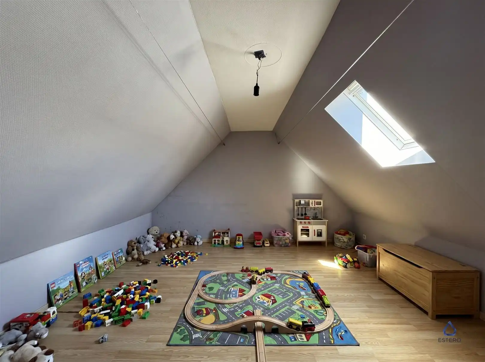 Ruime duplex te huur in centrum Sint-Lievens-Houtem foto 10