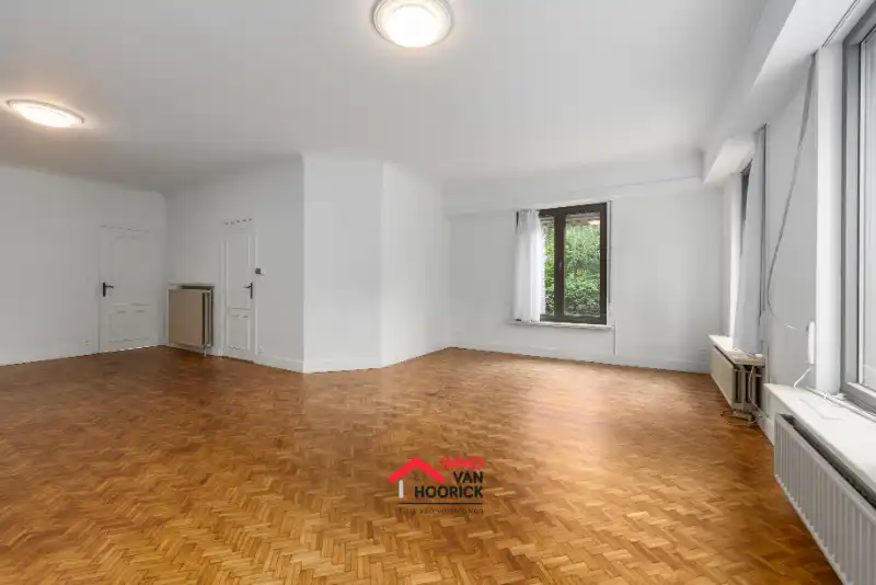 Karaktervolle woning HOB - 5 slpkmrs - centrum Sinaai foto 5