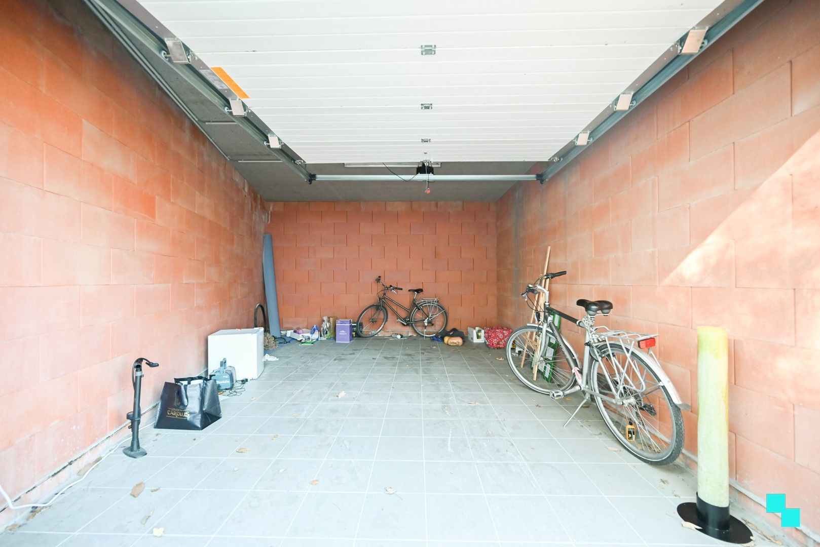 Ruim appartement met 2 slaapkamers in Waregem foto 18