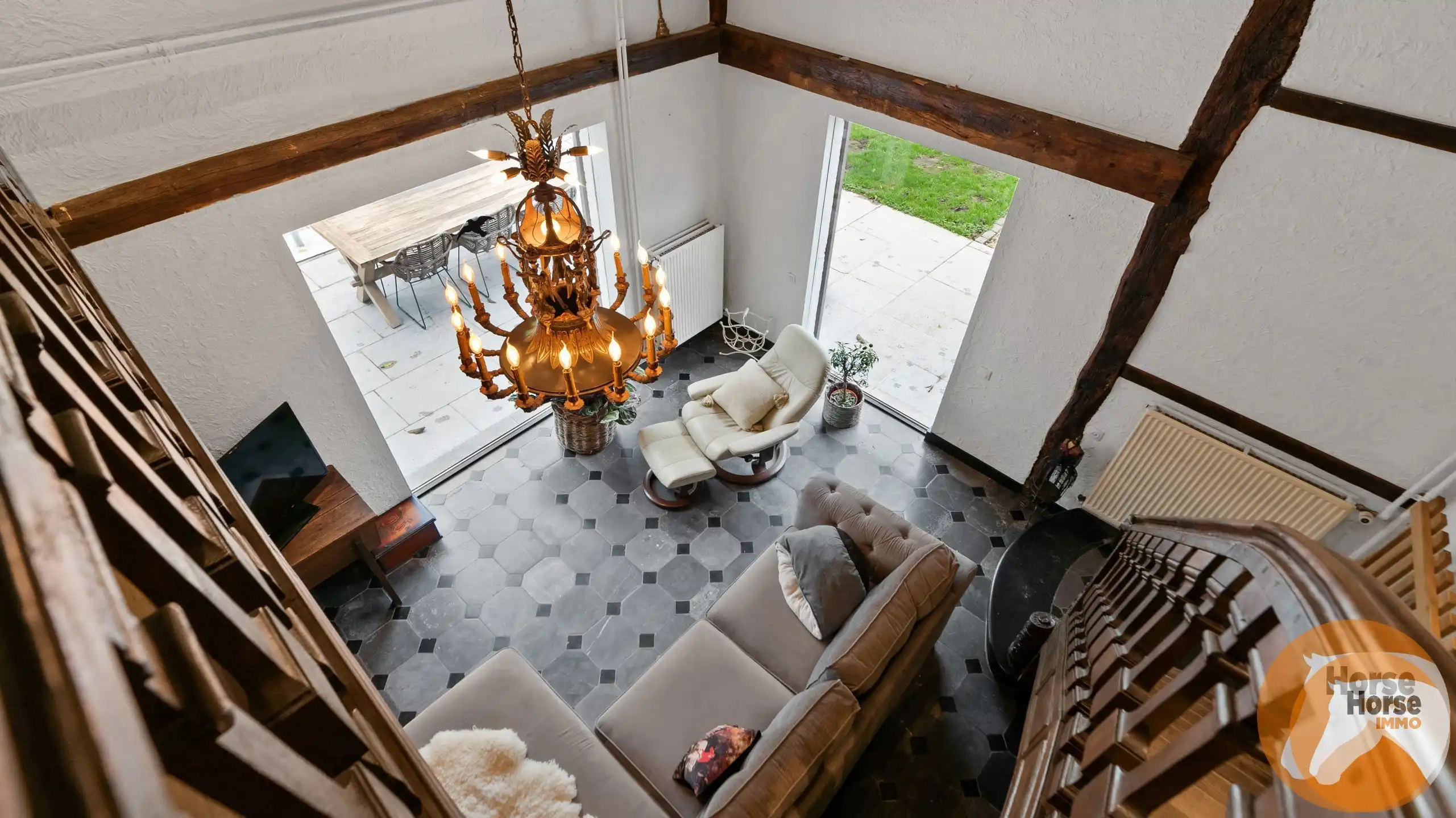 RUMMEN - Charmant landhuis op idyllische locatie op +/- 67a foto 21