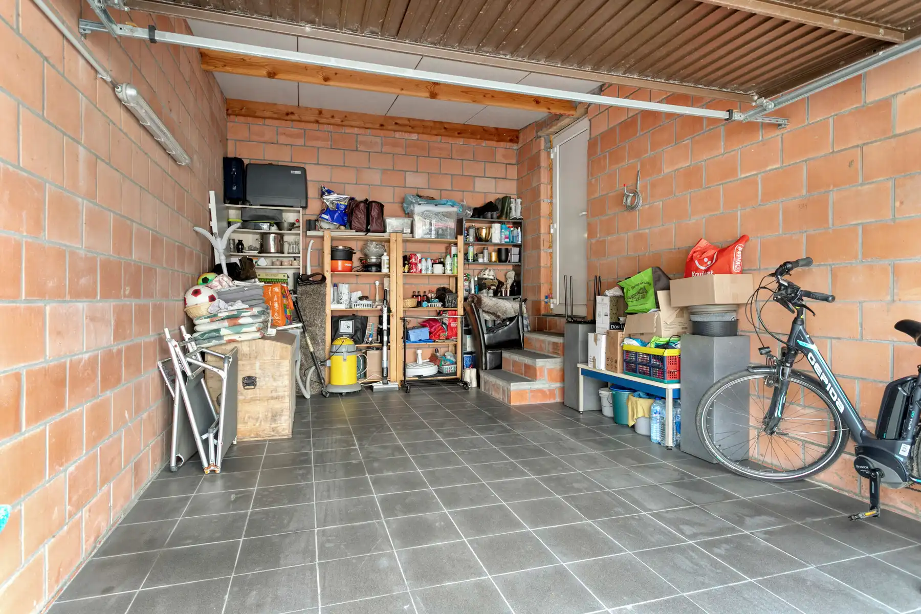 TE KOOP - gelijkvloers appartement met aparte ingang  foto 14