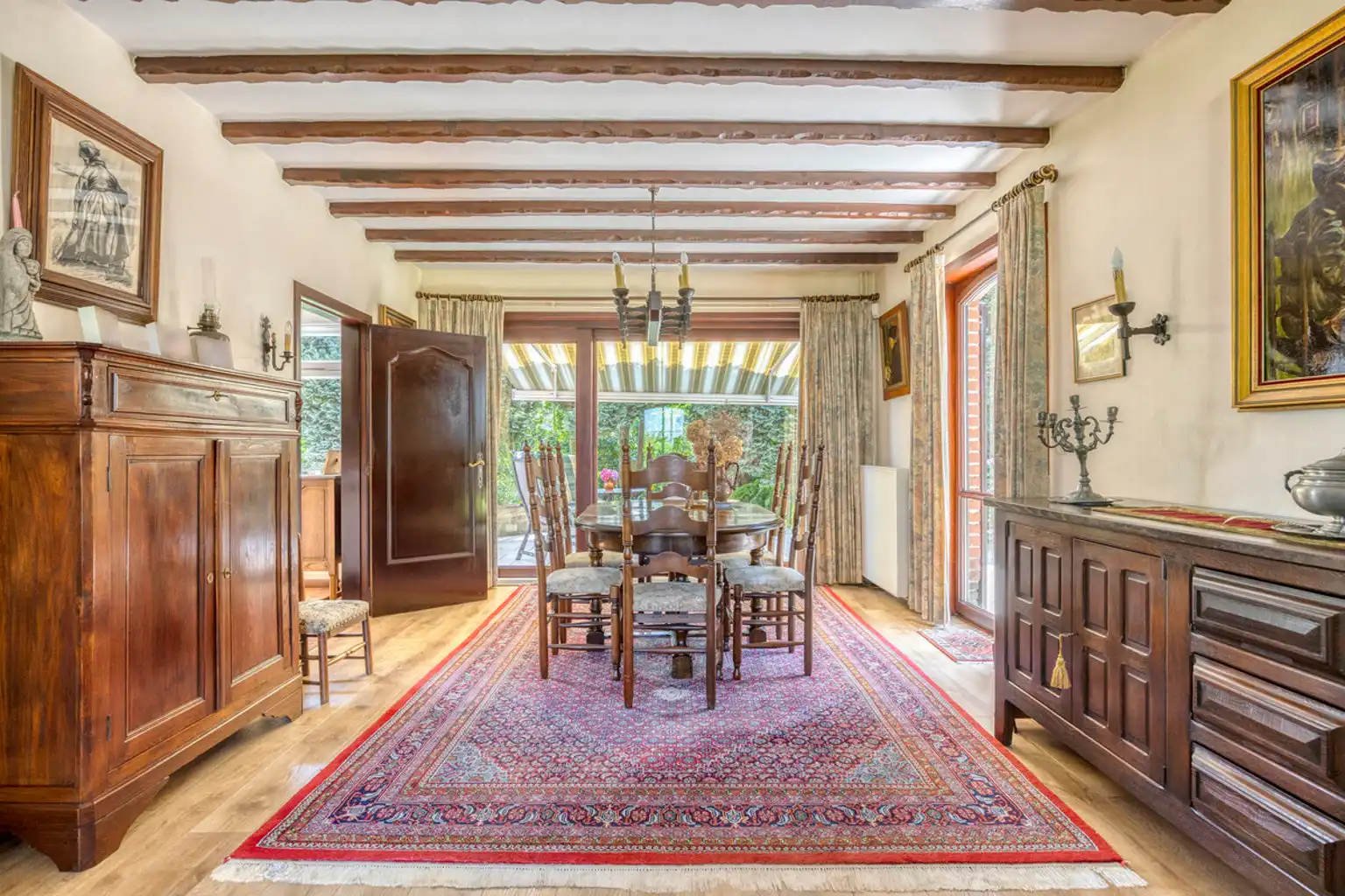 Villa in residentiële wijk in Zellik foto 5