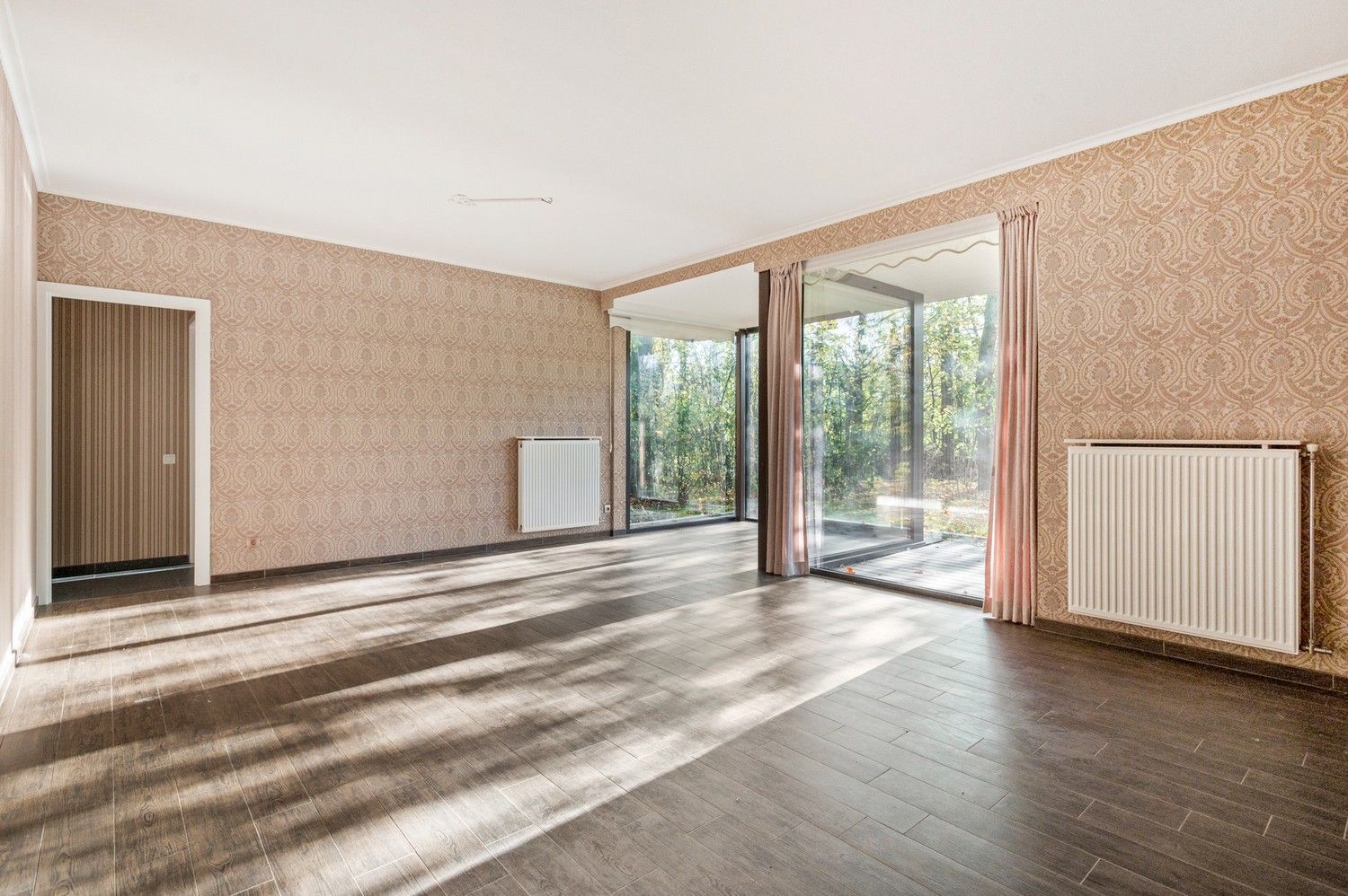 Gelijkvloers appartement met 3 slaapkamers & terras in Deurne! foto 4