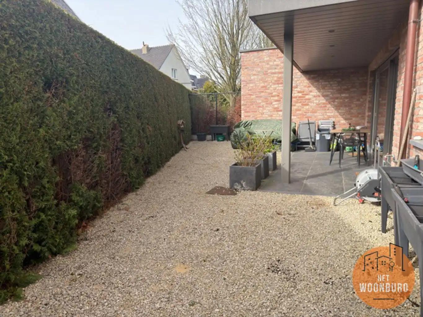 Modern en ruim appartement met kelder en autostaanplaats. foto 15