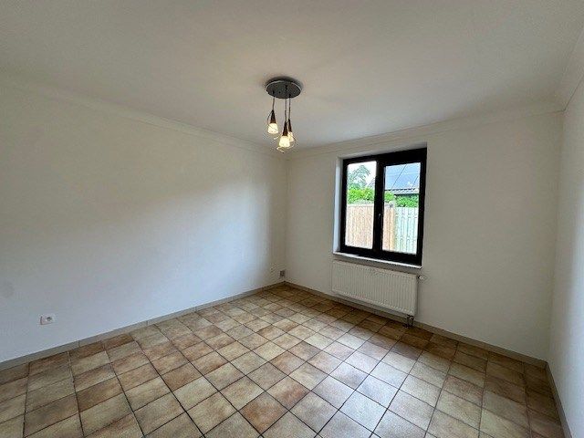 Verzorgde woning met 2 slaapkamers en tuin in Lanklaar. foto 15