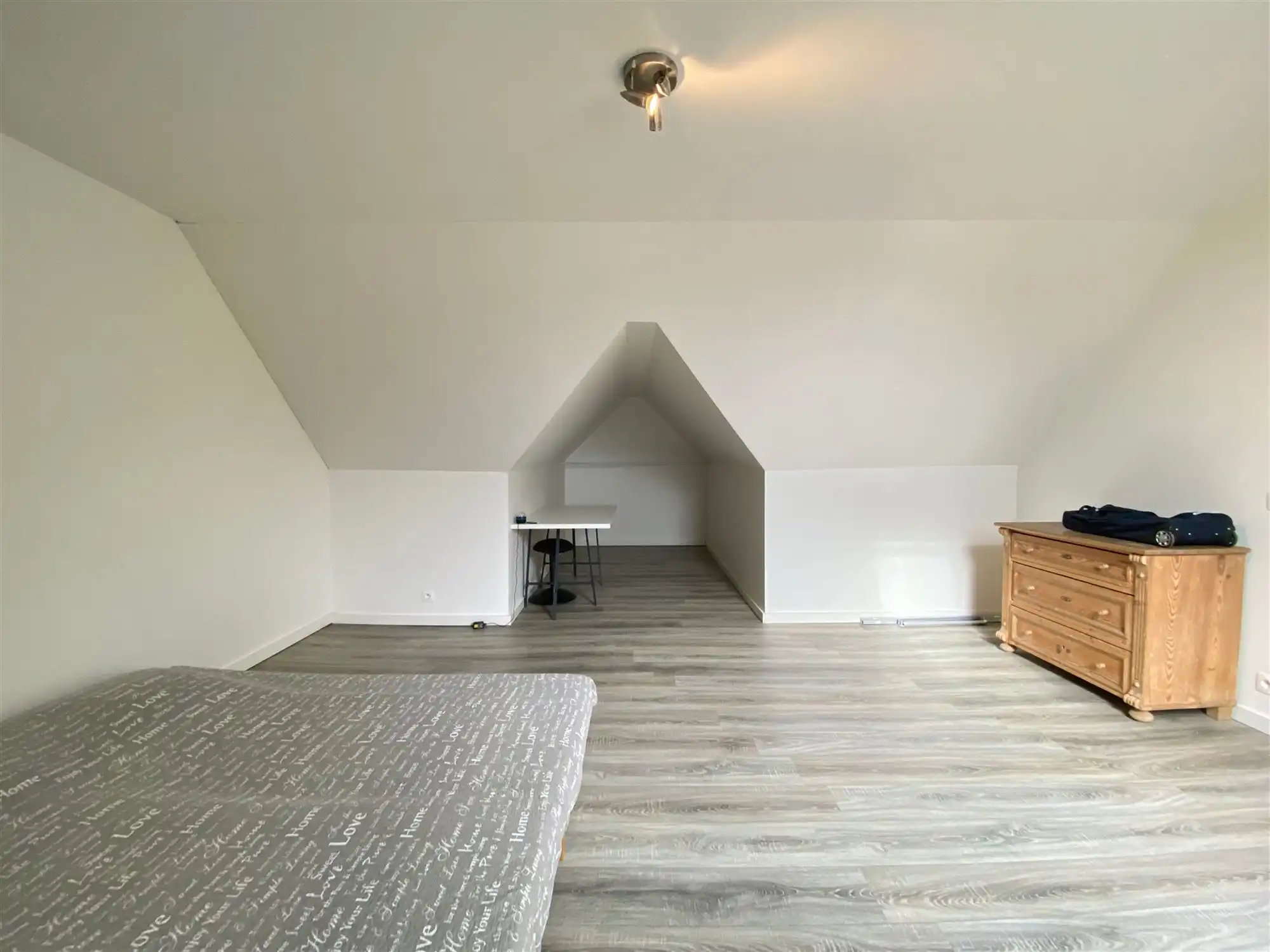 Ruime energiezuinige woning met vier slaapkamers  foto 23