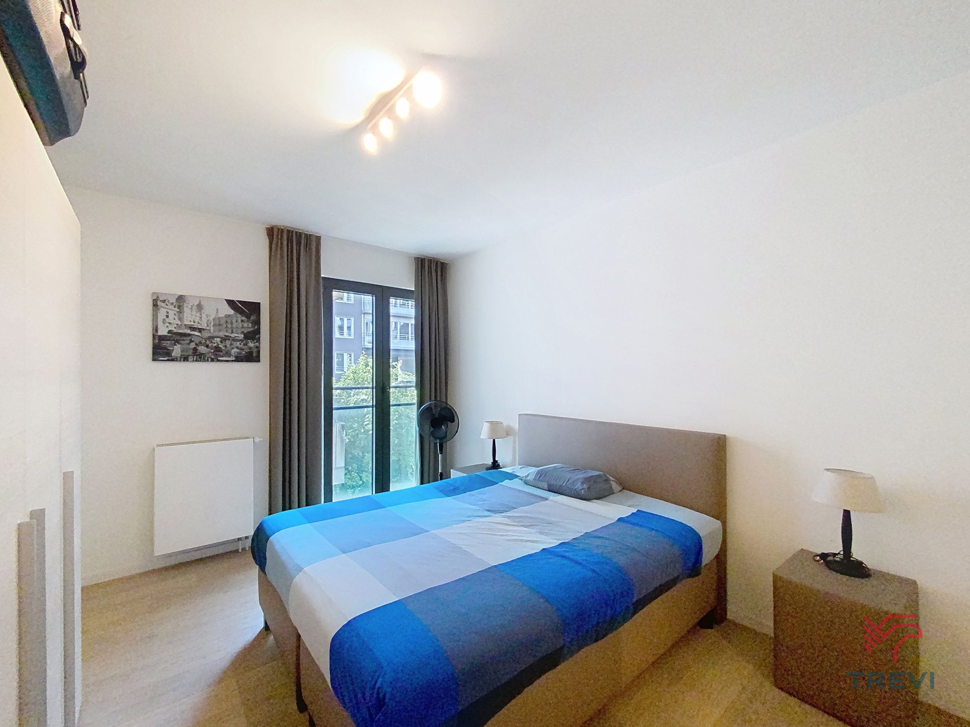 Zeer mooi gemeubileerd appartement - 2 slaapkamers + terras. foto 10