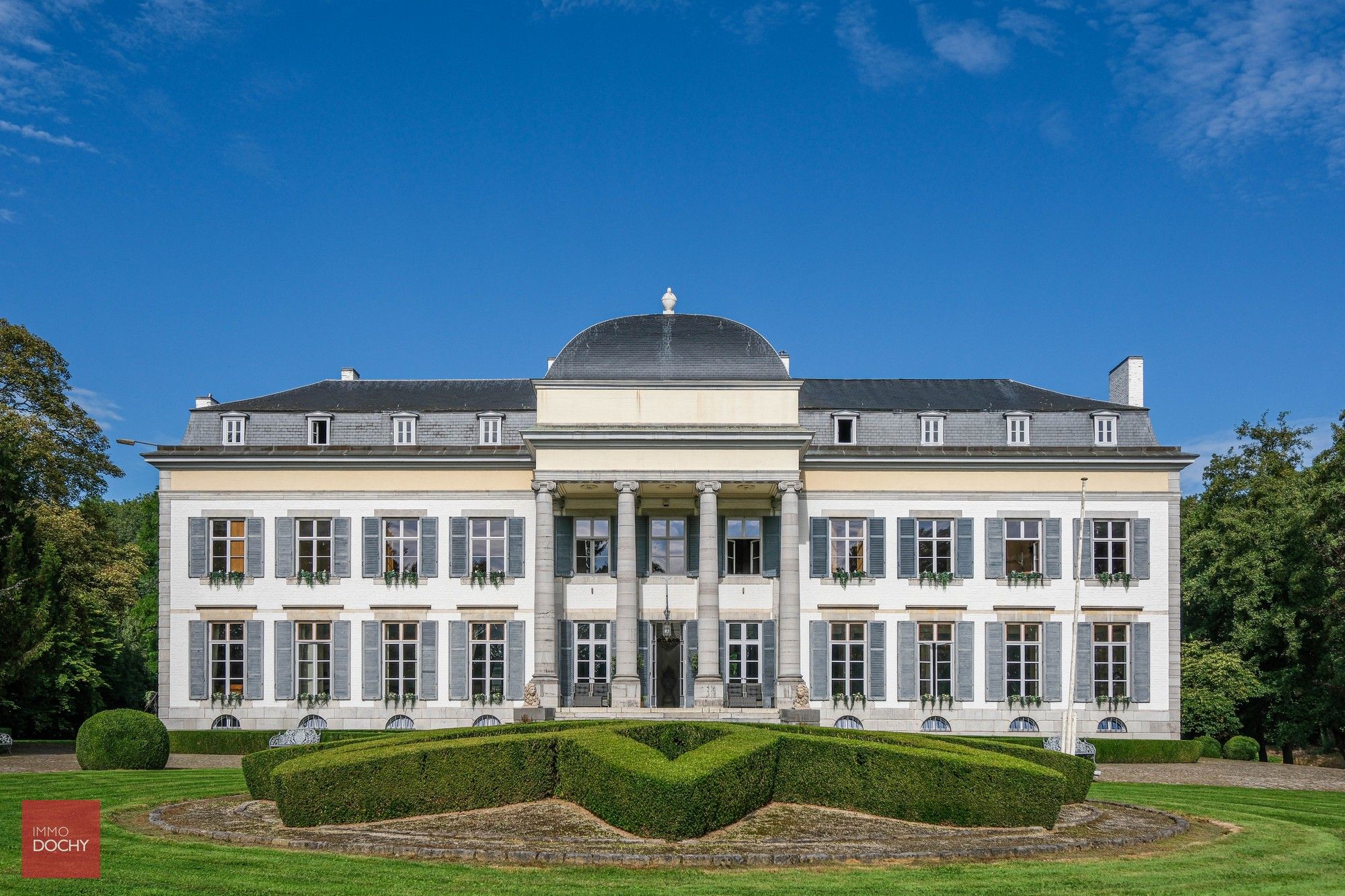 Prachtig gerestaureerd naar hedendaagse normen: Het Kasteel van Gors-Opleeuw foto {{pictureIndex}}