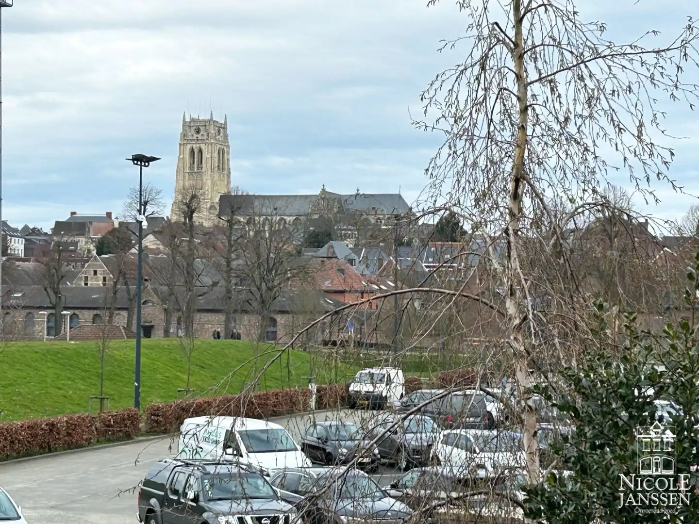 Gerenoveerde stadswoning met 2 slaapkamers en tuin  foto 14