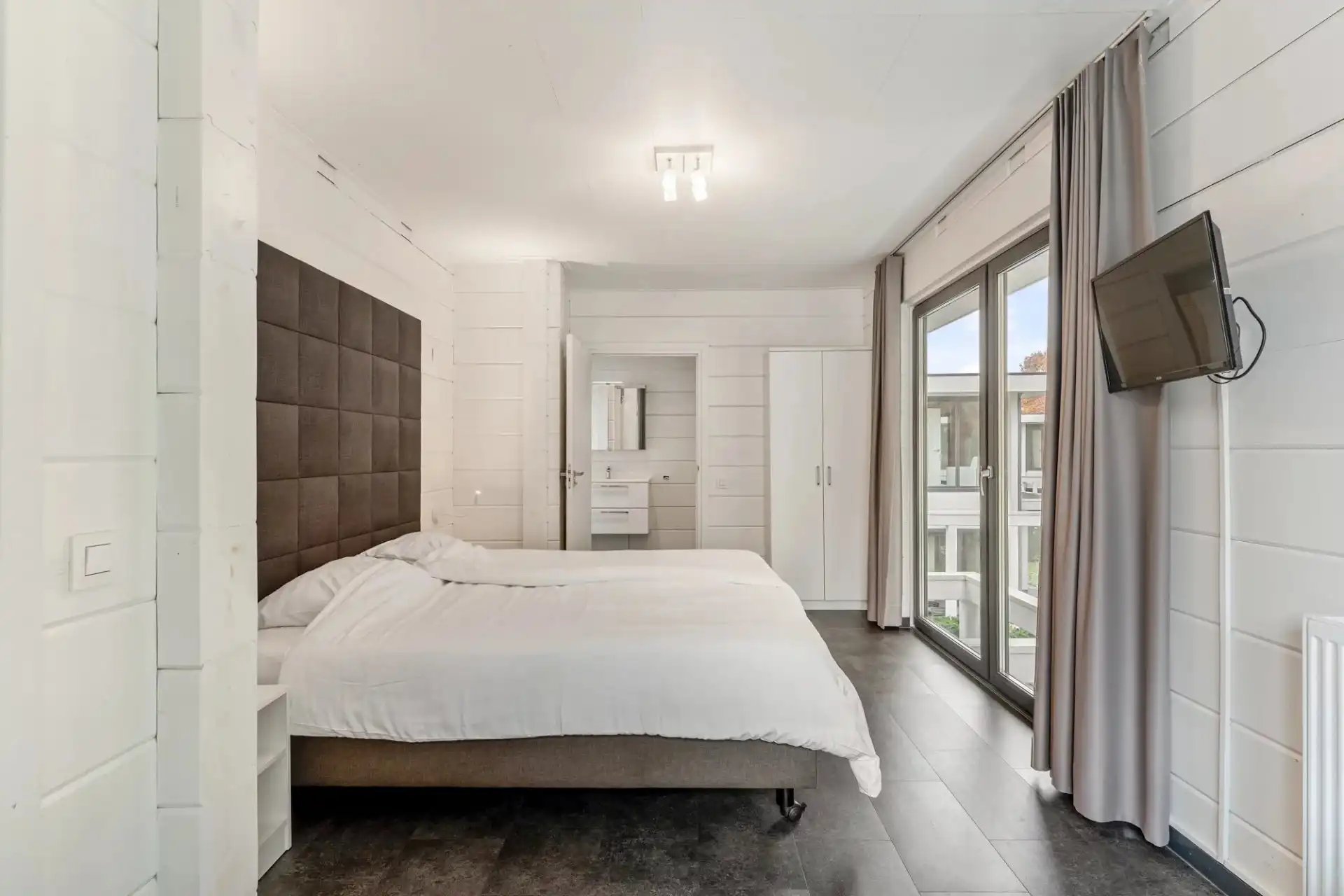 Luxe 4-persoonsvilla met sauna & jacuzzi – zorgeloze investering tot 2034! foto 10