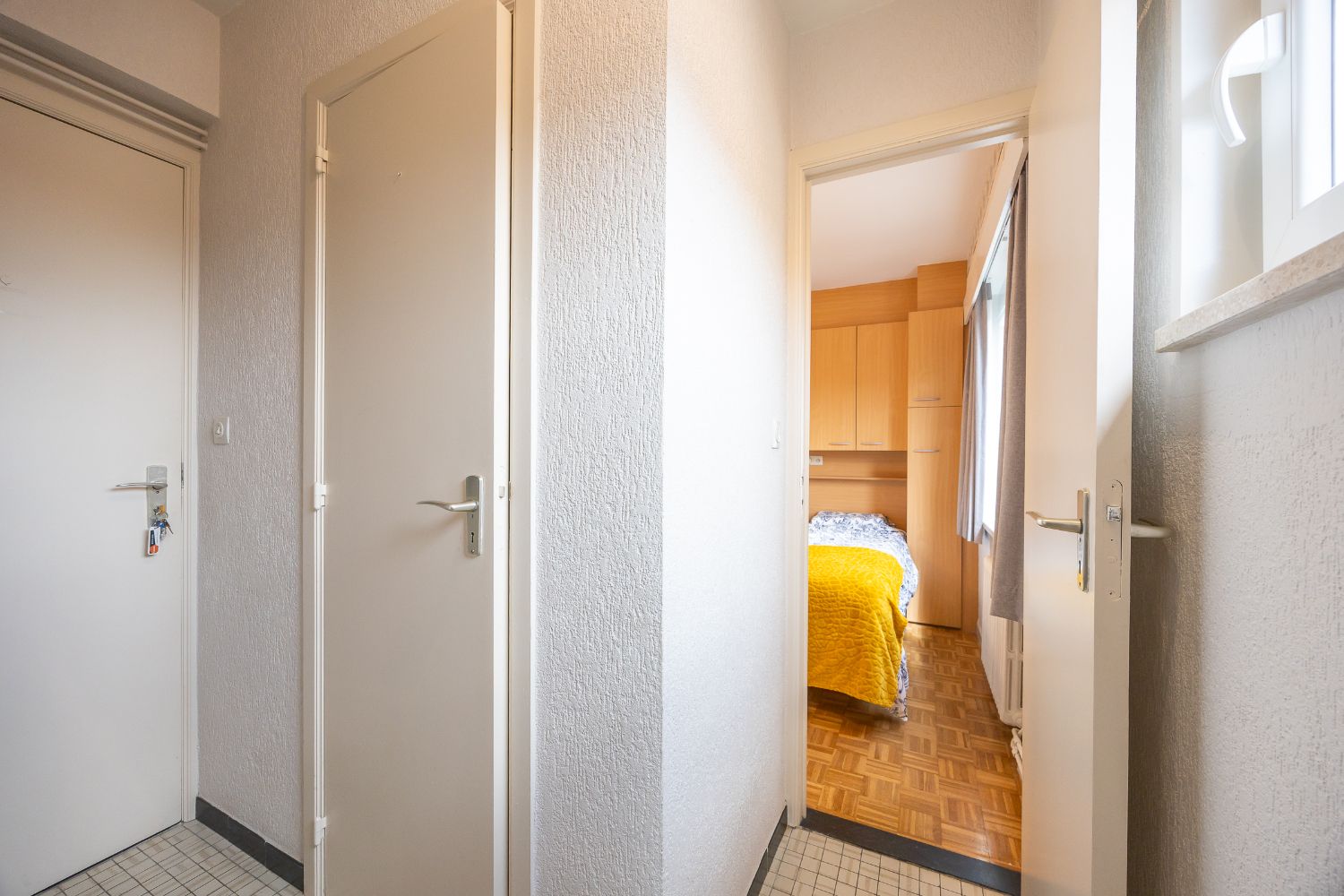Instapklaar 1-slaapkamerappartement op topligging in Middelkerke foto 12
