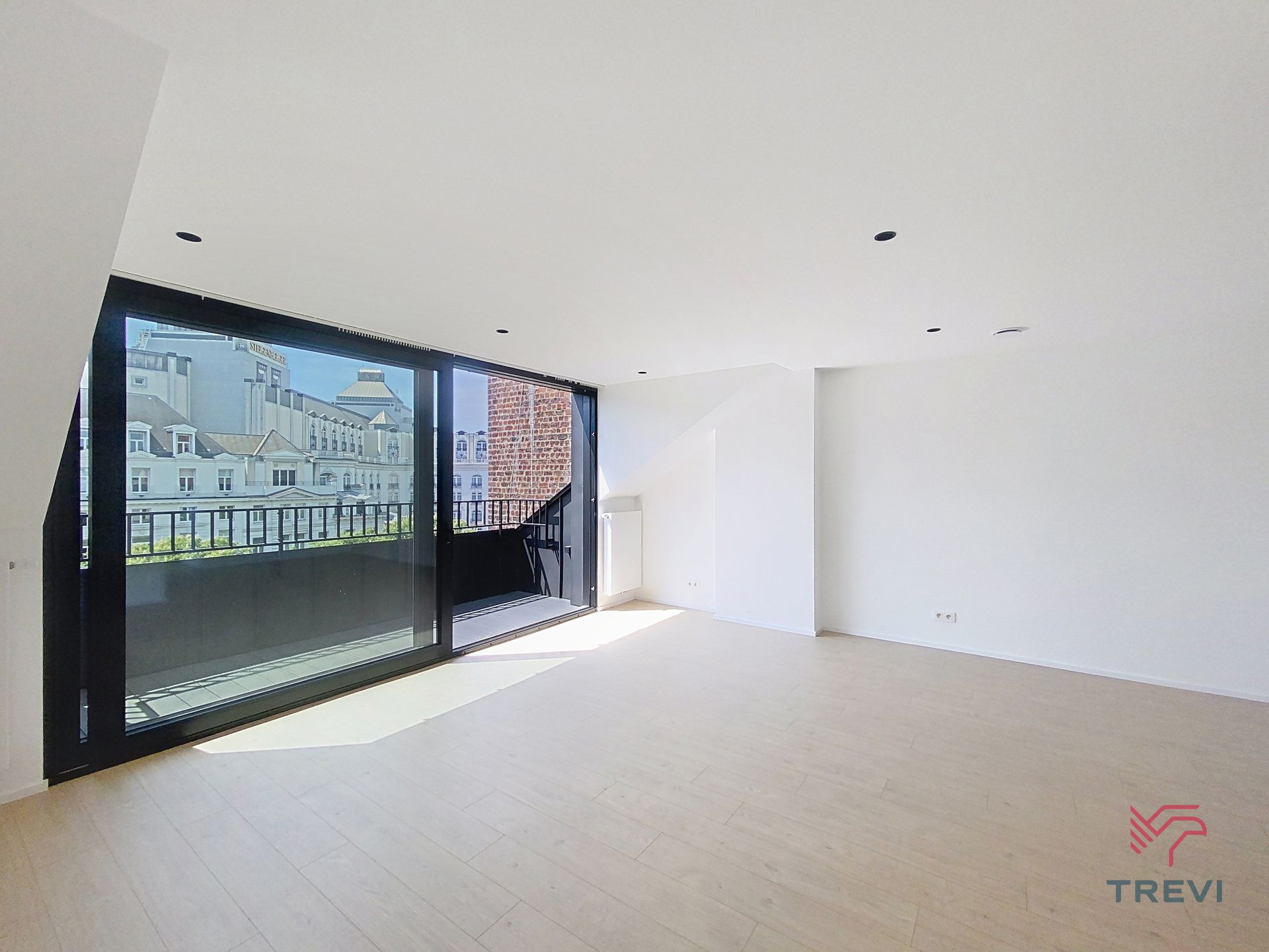 Appartement te huur foto 7