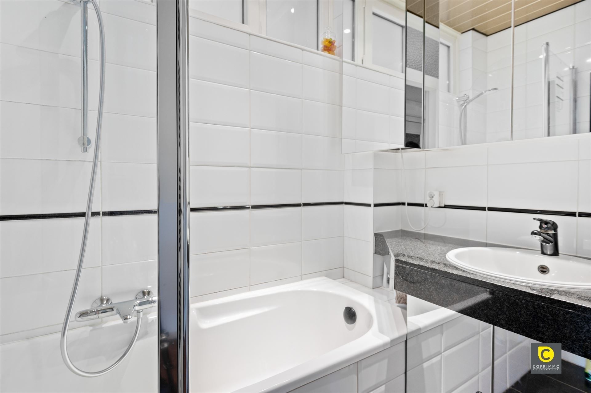 IN OPTIE! Charmant GLV 2 slpk app. met tuin! foto 7