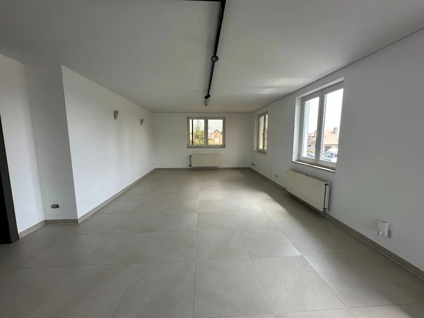 Ruim appartement met 3 slpk en zonnig terras, autostaanplaats, Torhout foto 5