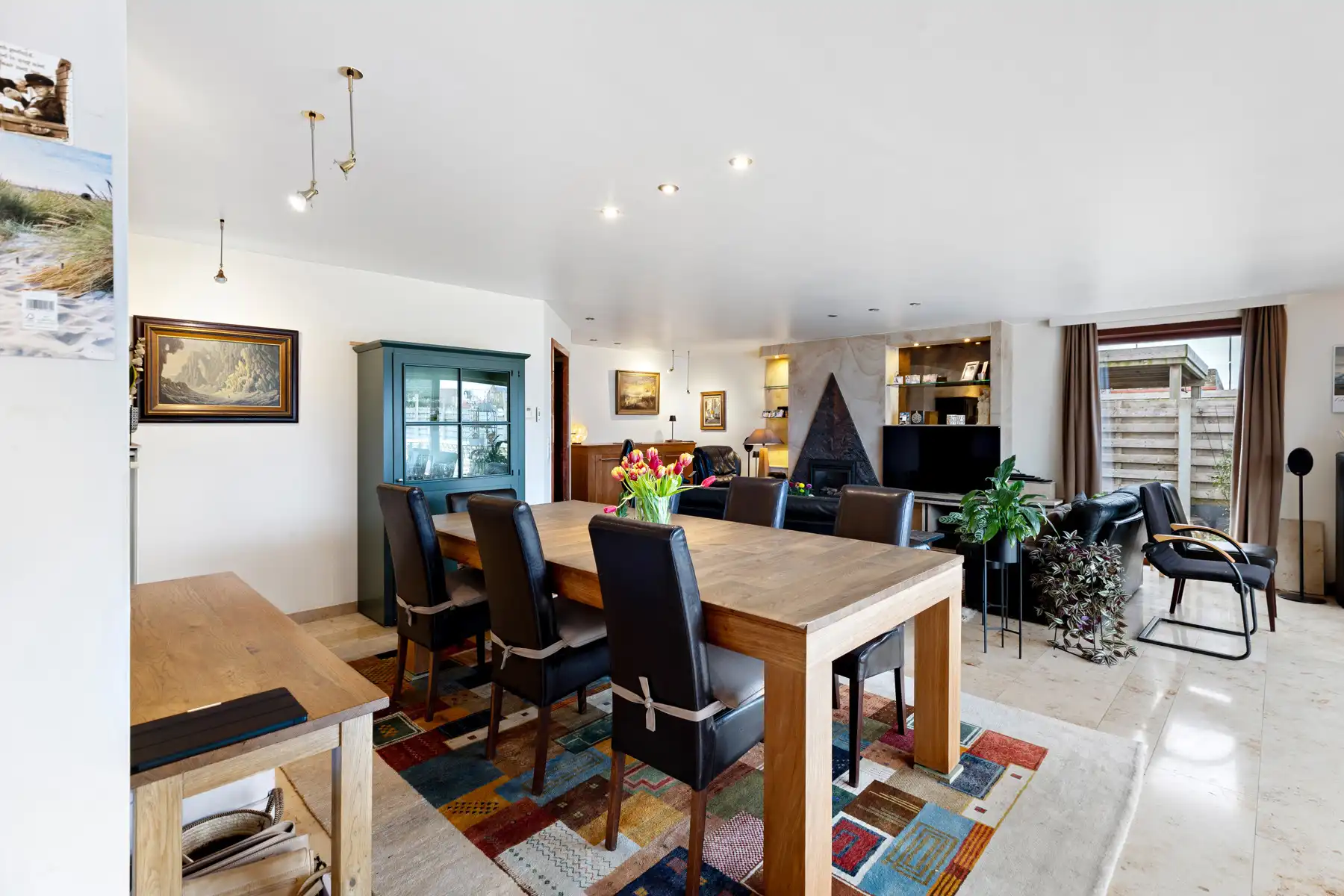 Exclusieve woning met 270 m² comfort op perceel van 998 m² foto 2