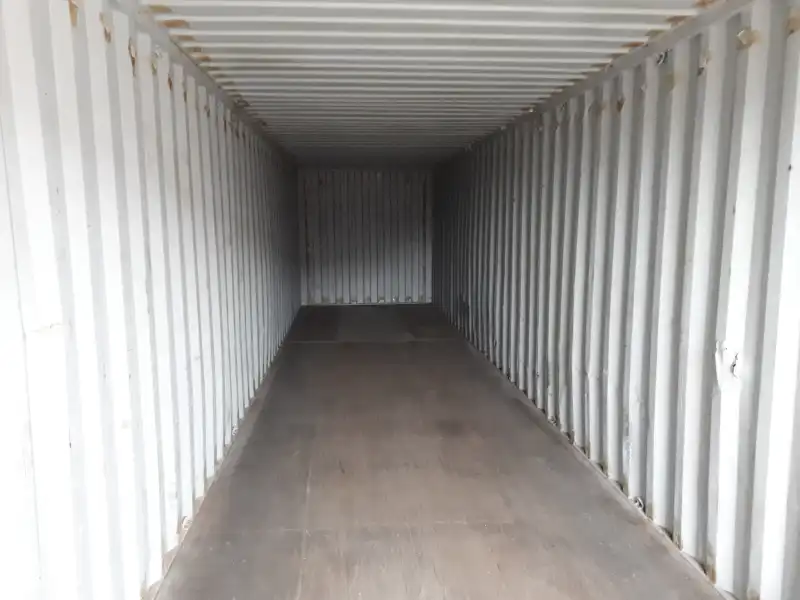 Roeselare: nabij de Ring van Roeselare: opslagruimte te huur foto 4