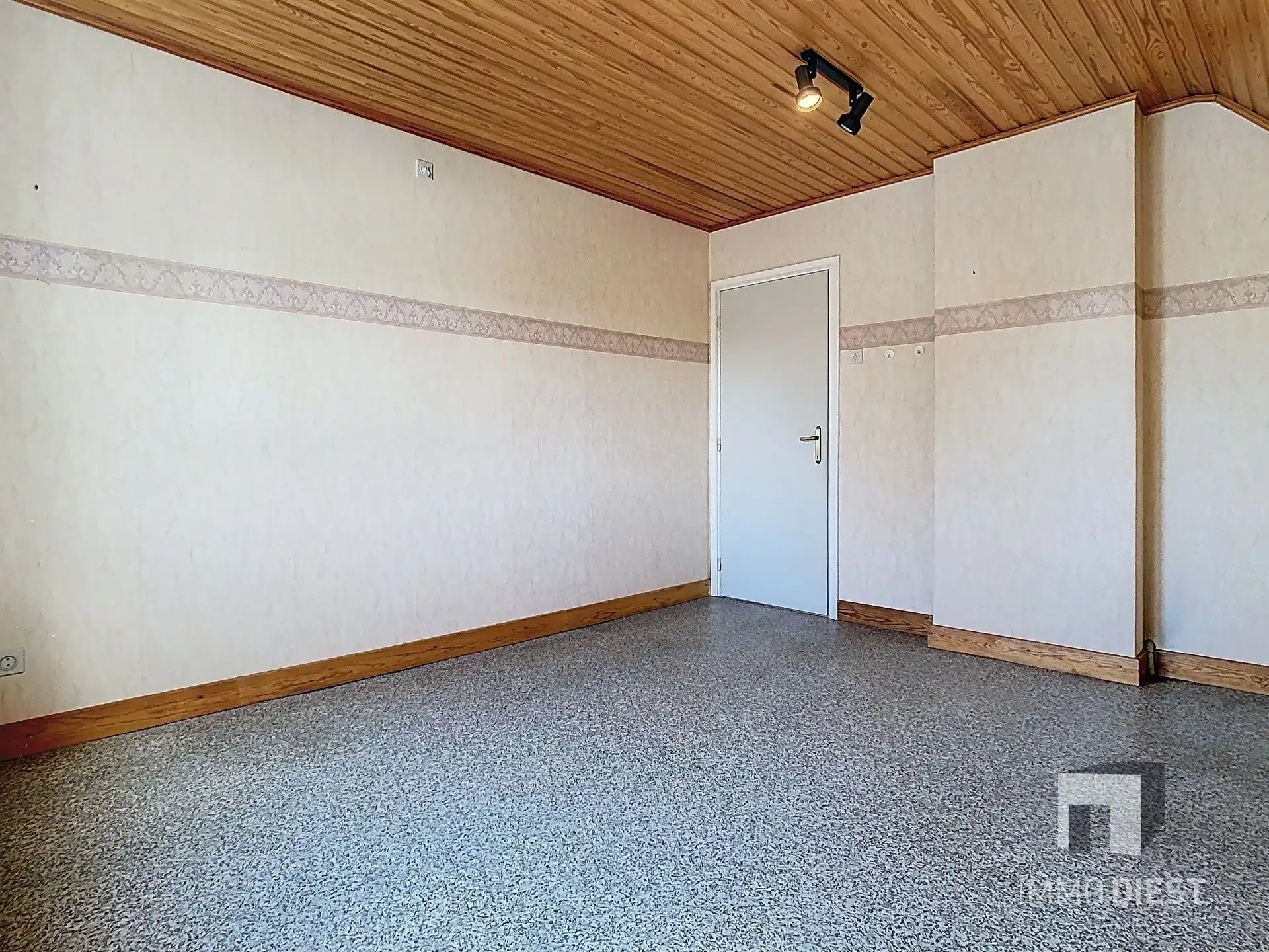 Karaktervolle woning op 13a foto 15