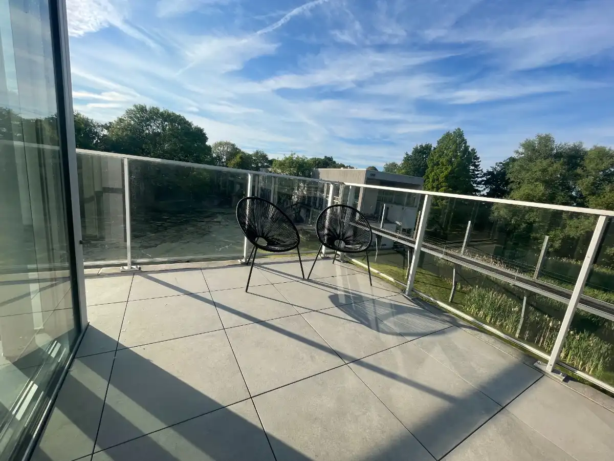 Nieuwbouw twee-slaapkamer appartement foto 20