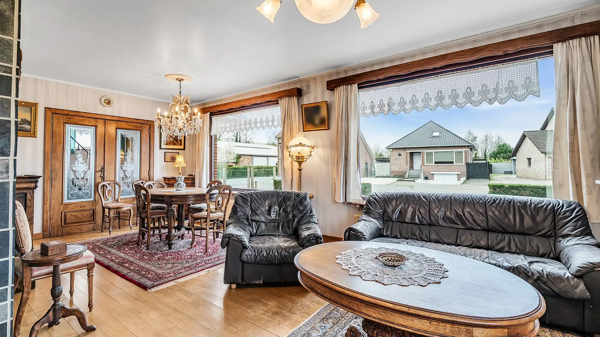 Rustig gelegen te renoveren woning met 4 slaapkamers op een perceel van 13a 07ca foto 8