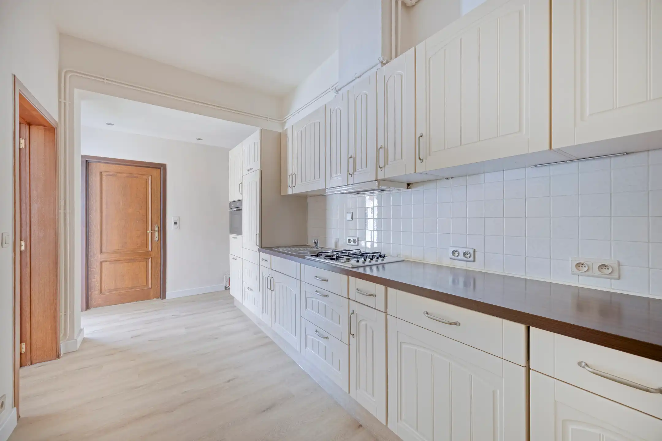 Meergezinswoning met 2 appartementen foto 4