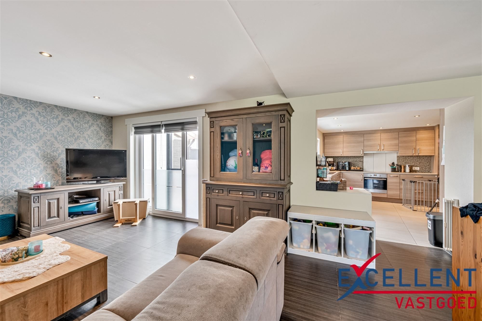 Instapklare ruime woning te brakel foto 4