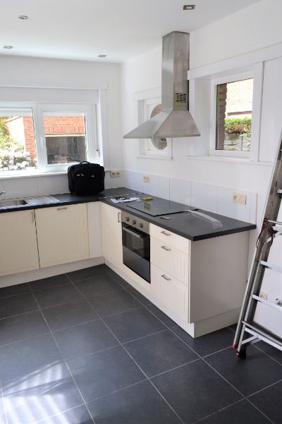 Gezellige woning met mooie tuin foto 4