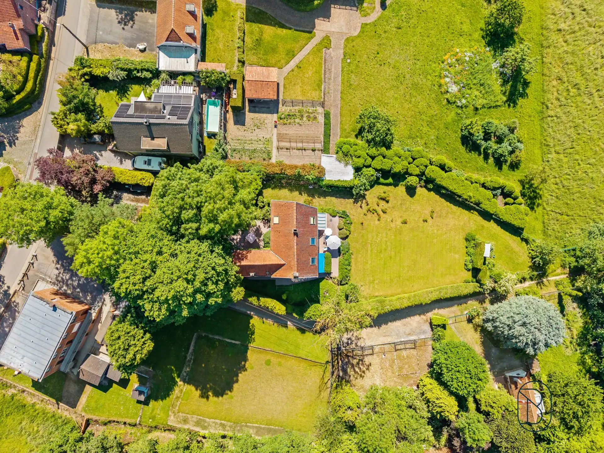 Prachtig gelegen charmante woning met een uniek uitzicht. foto 4