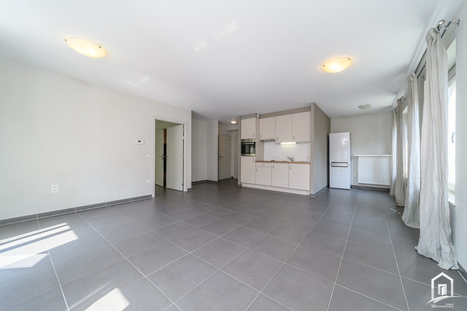 Zeer rustig gelegen, mooi ingericht appartement te Erembodegem foto 8