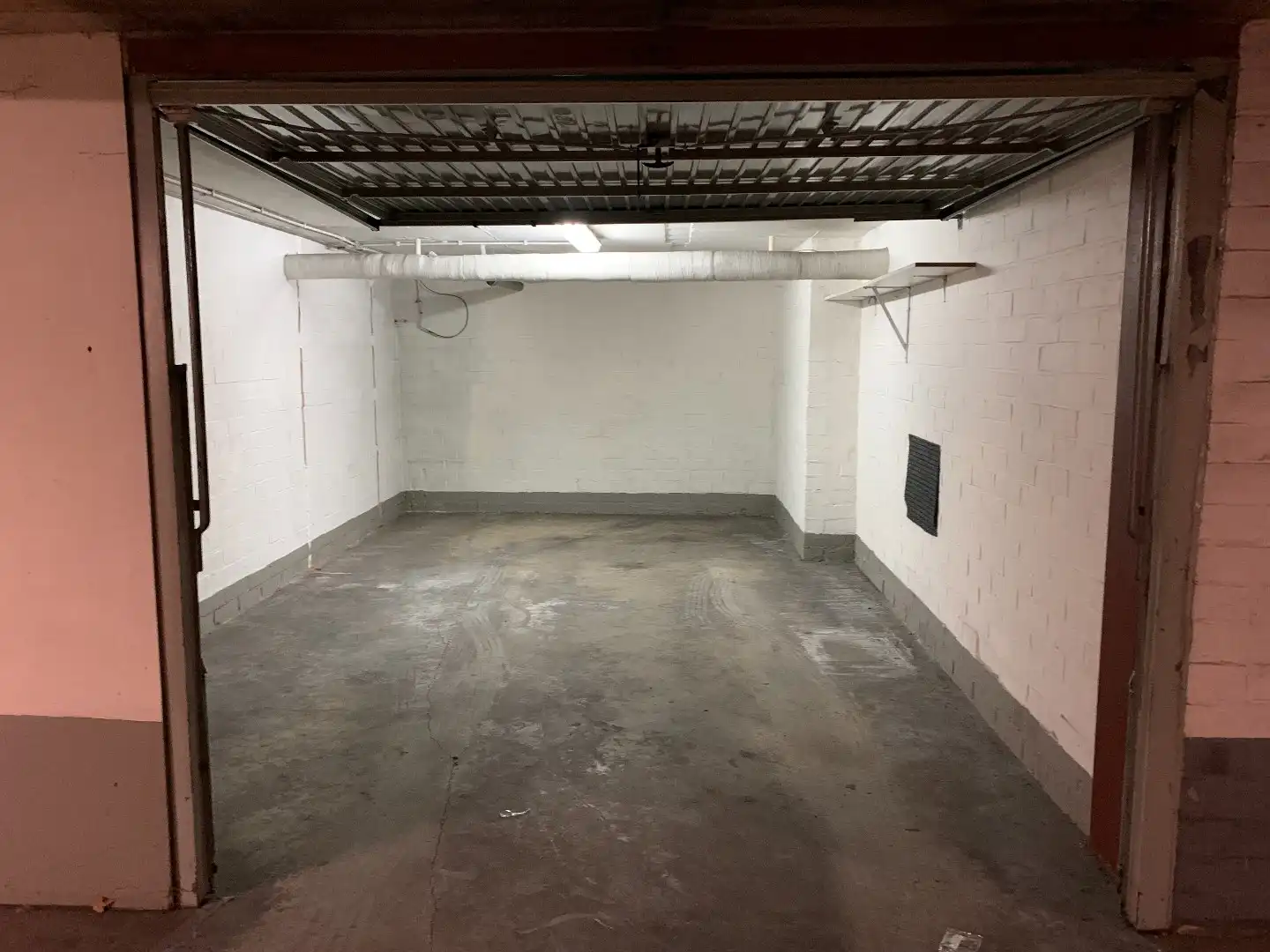 Ondergrondse garagebox te koop! foto 3