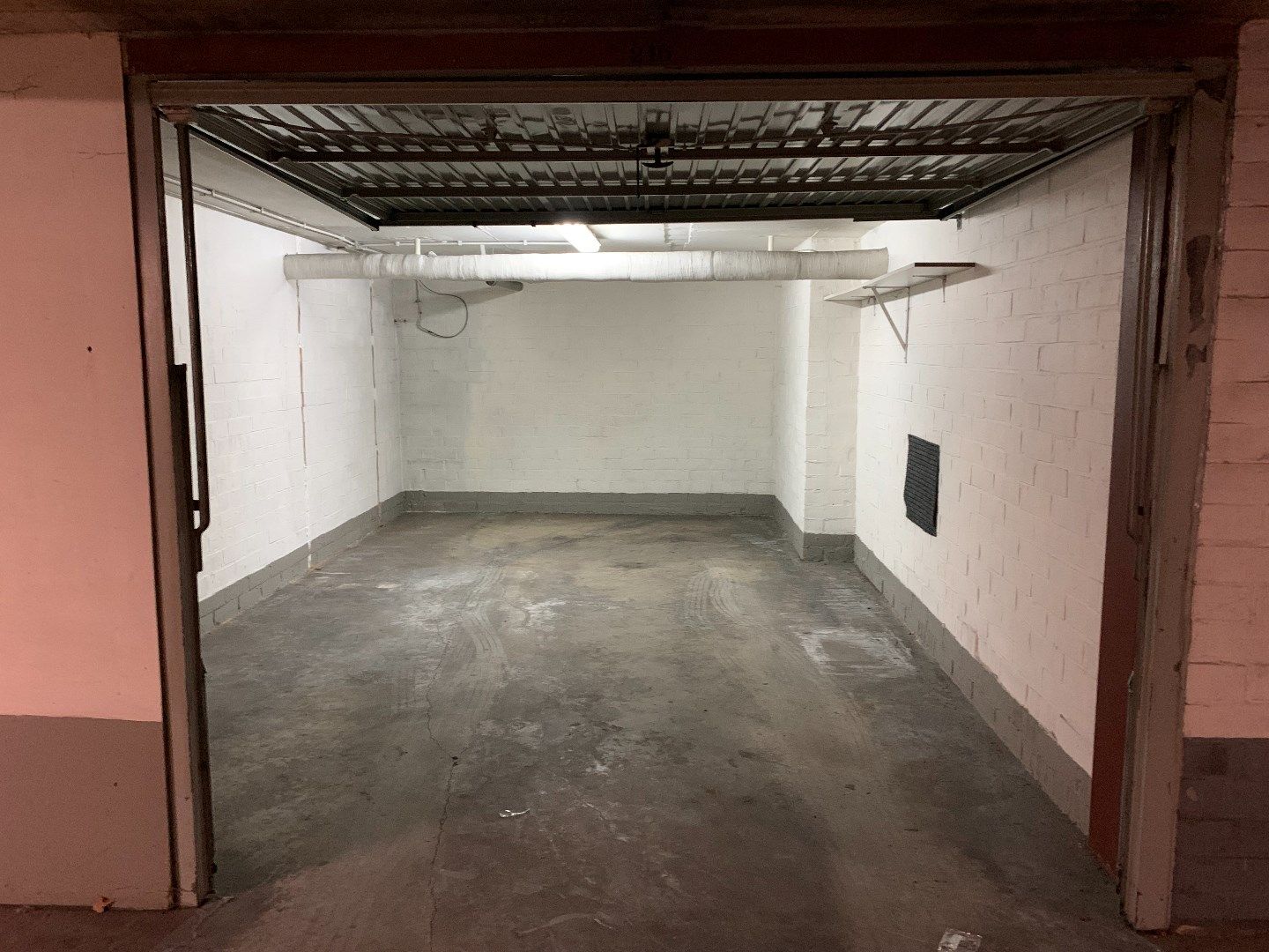 Ondergrondse garagebox te koop! foto 3