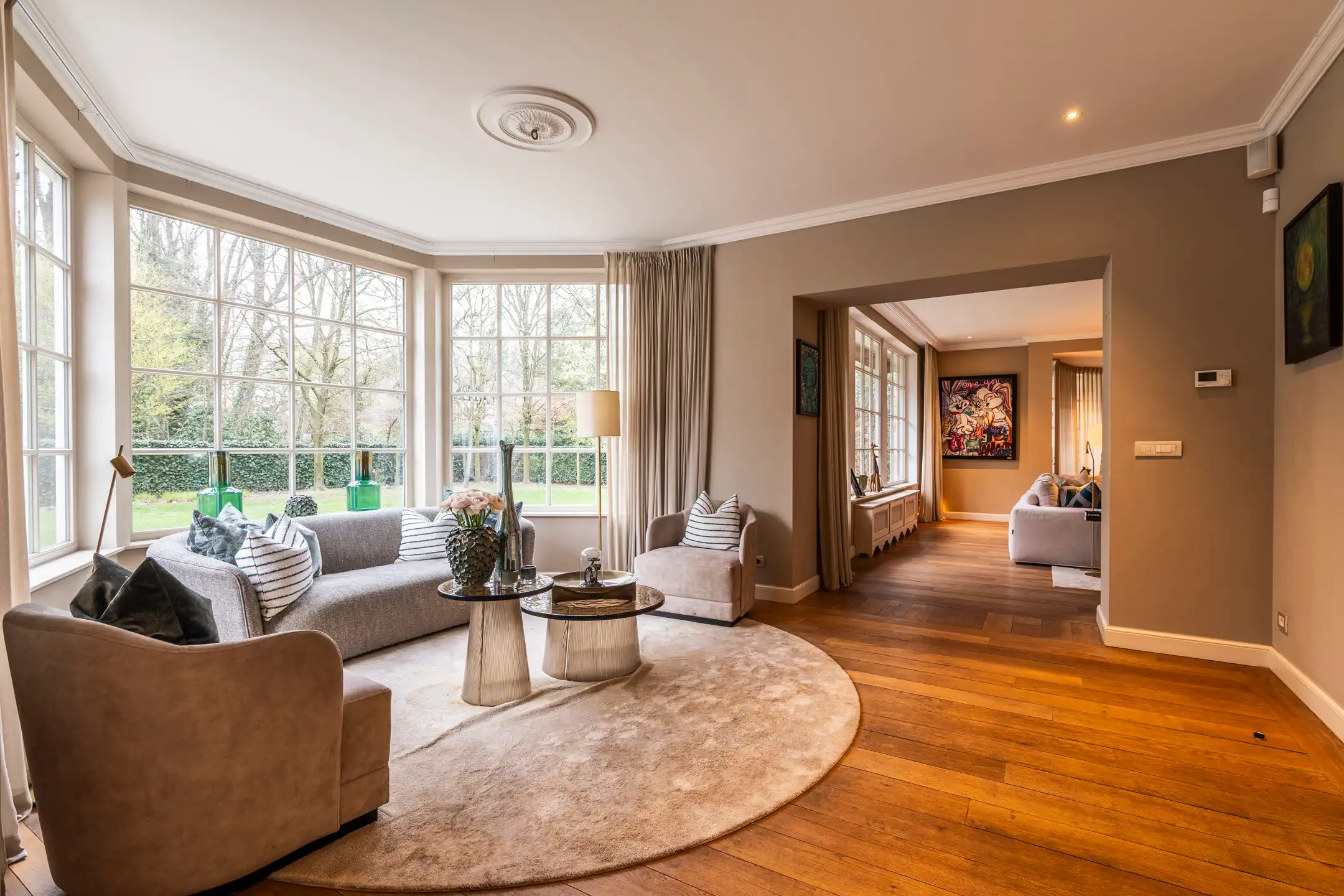 Rietgedekte villa op 2.000 m² met zwembad foto 5