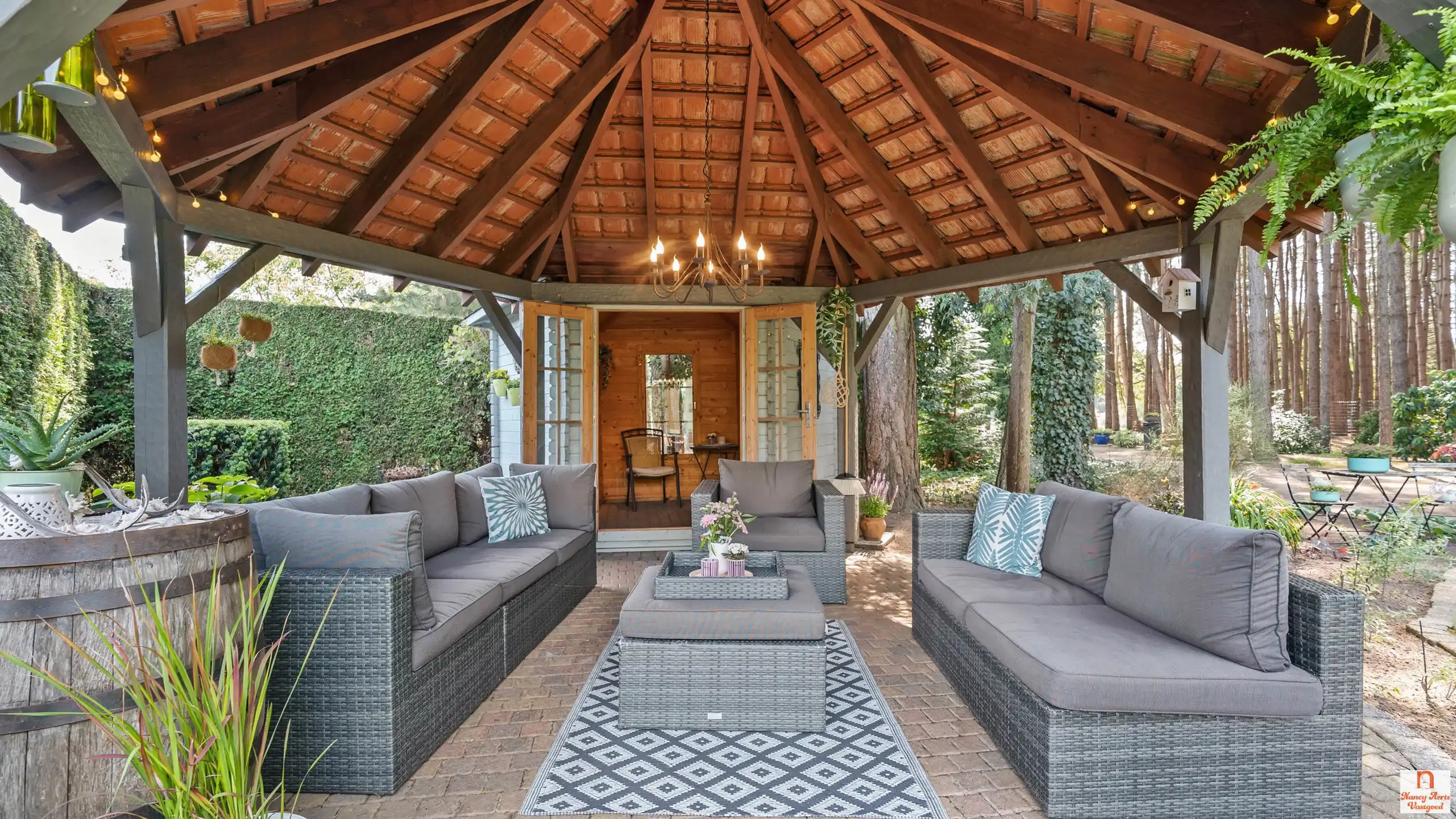 Ruime, luxueuze villa met overdekt zwembad en 1,8 ha natuur foto 27