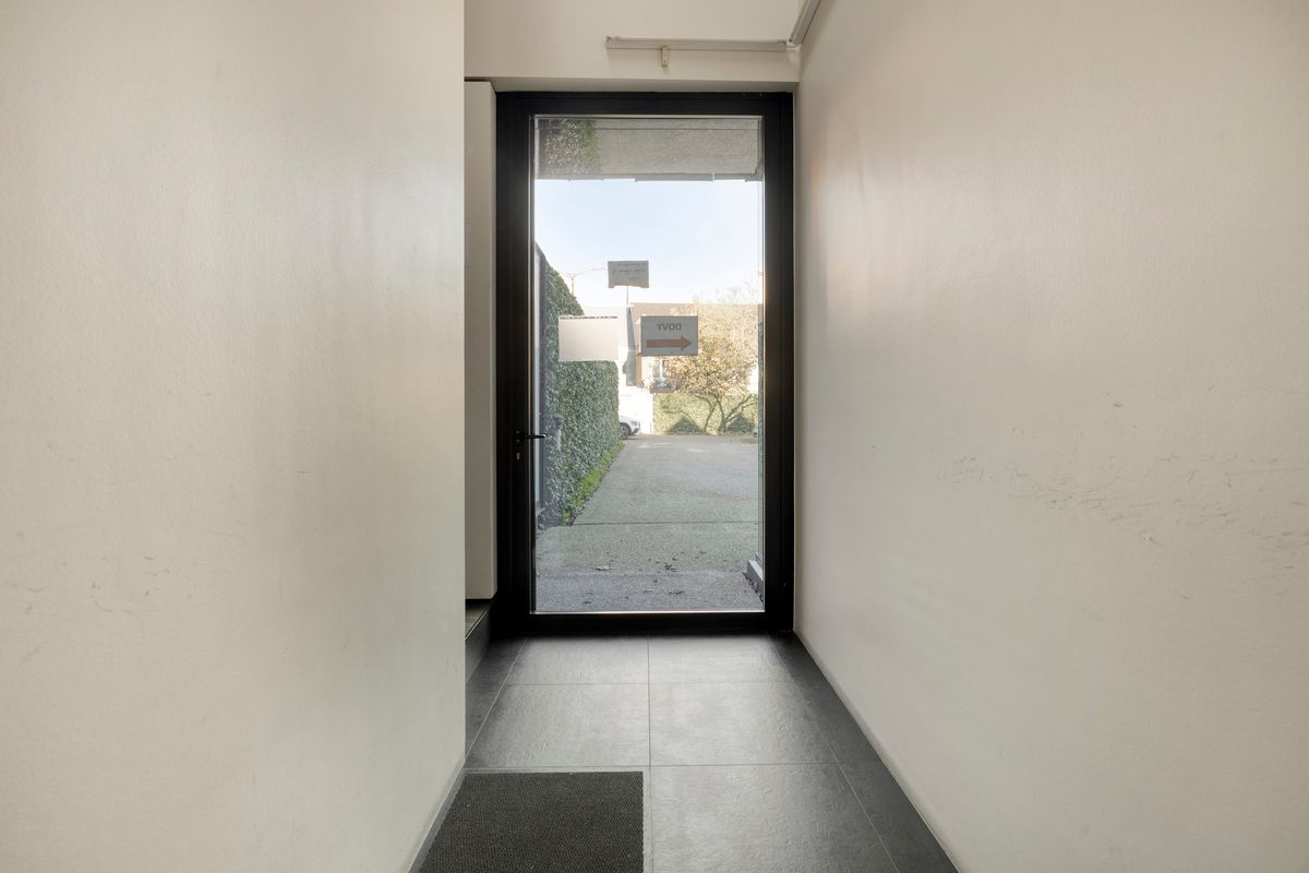 Moderne kantoorruimte op toplocatie nabij E40 en stadscentrum foto 21