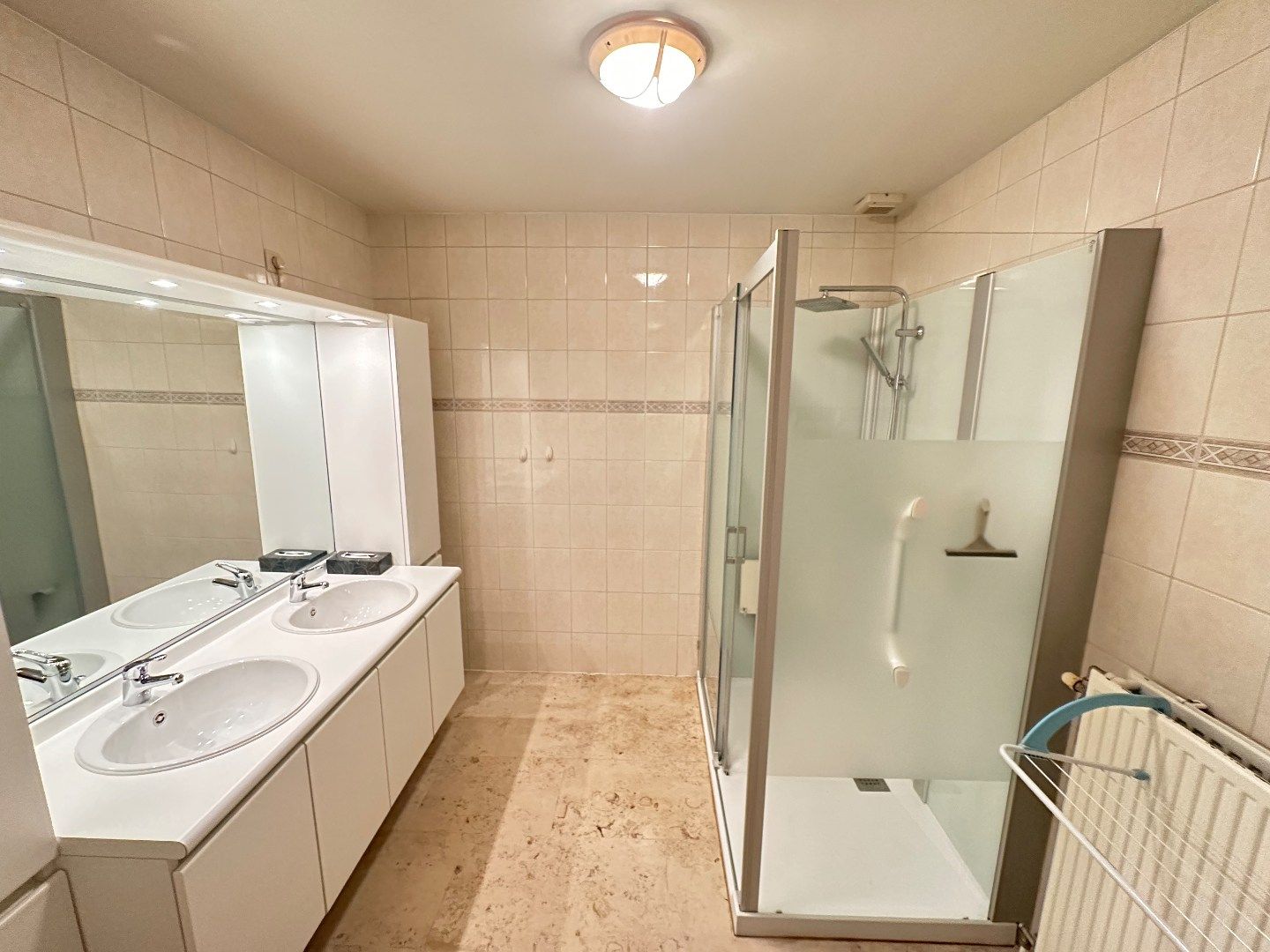 Ruim en lichtrijk appartement met 3 slaapkamers te Voeren foto 10