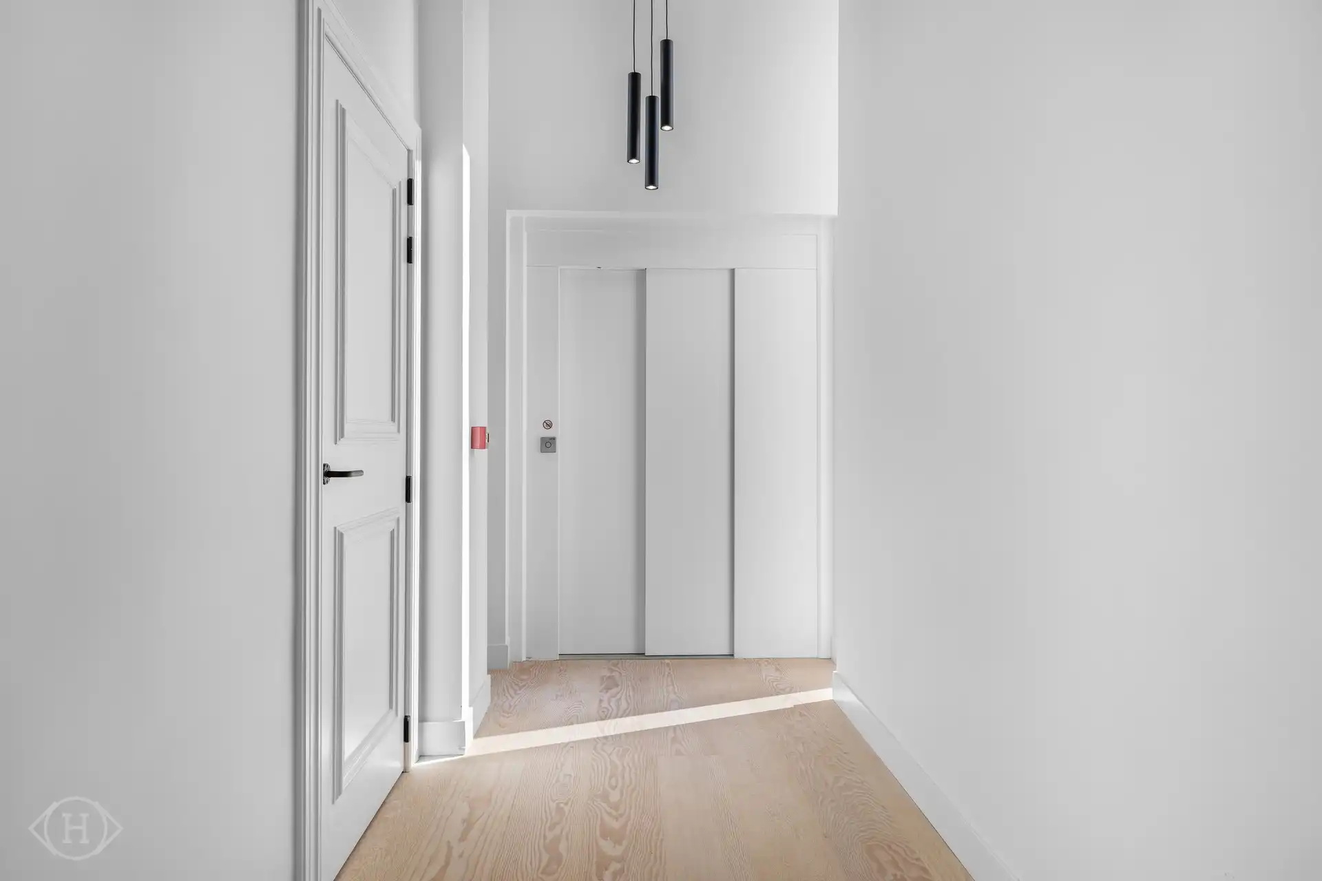 Stijlvol historisch appartement op de Bondgenotenlaan foto 8