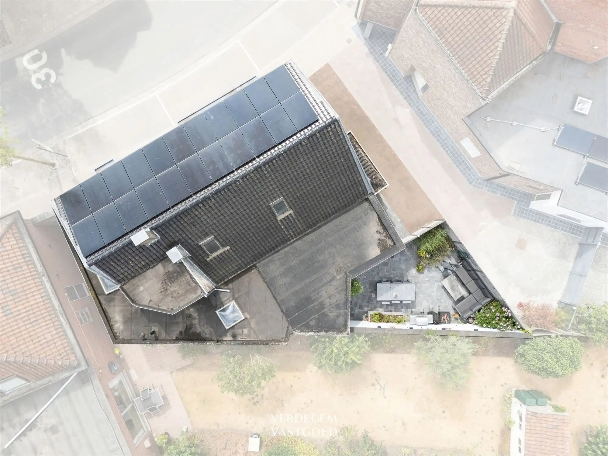 Handelspand met volwaardige woonst op toplocatie in Evergem foto 27