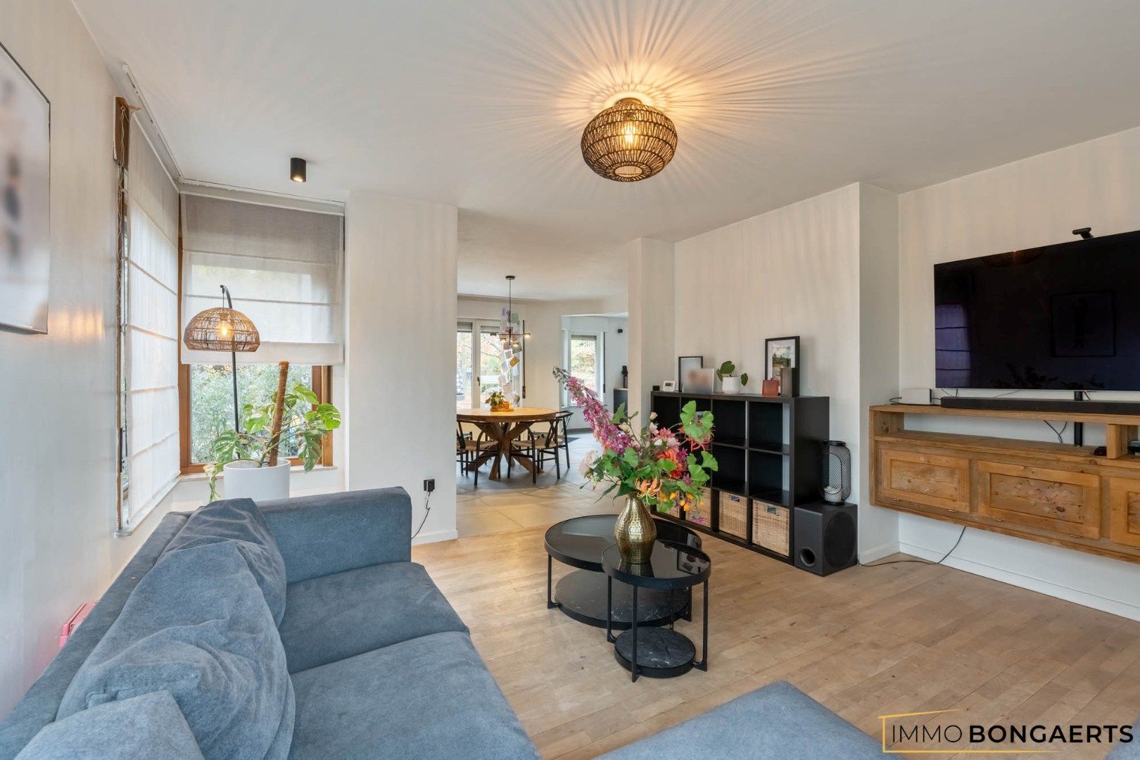 Ruime woning met 5 slaapkamers foto 4