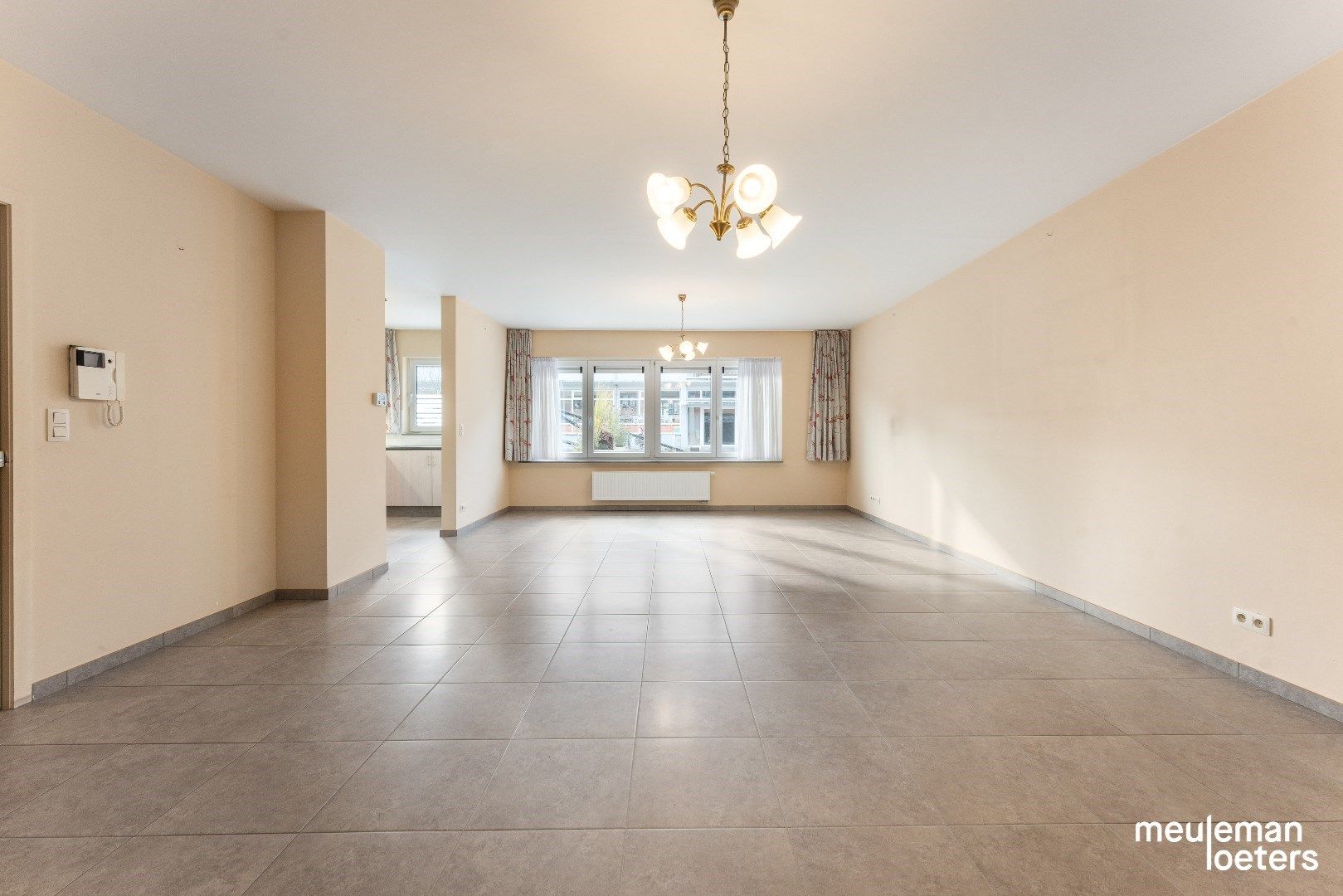 Gelijkvloers appartement met terras foto 3