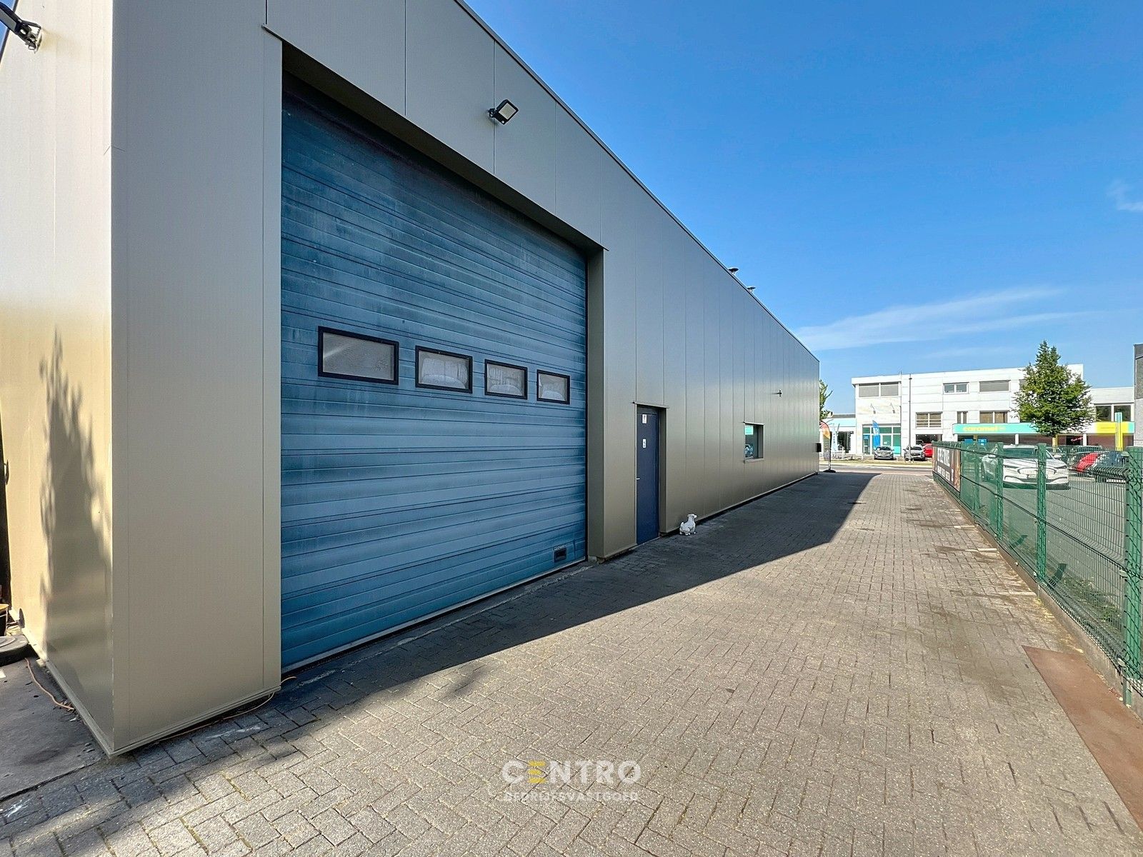 Topligging! Handelspand met magazijn langs de Westlaan in Roeselare. foto 26