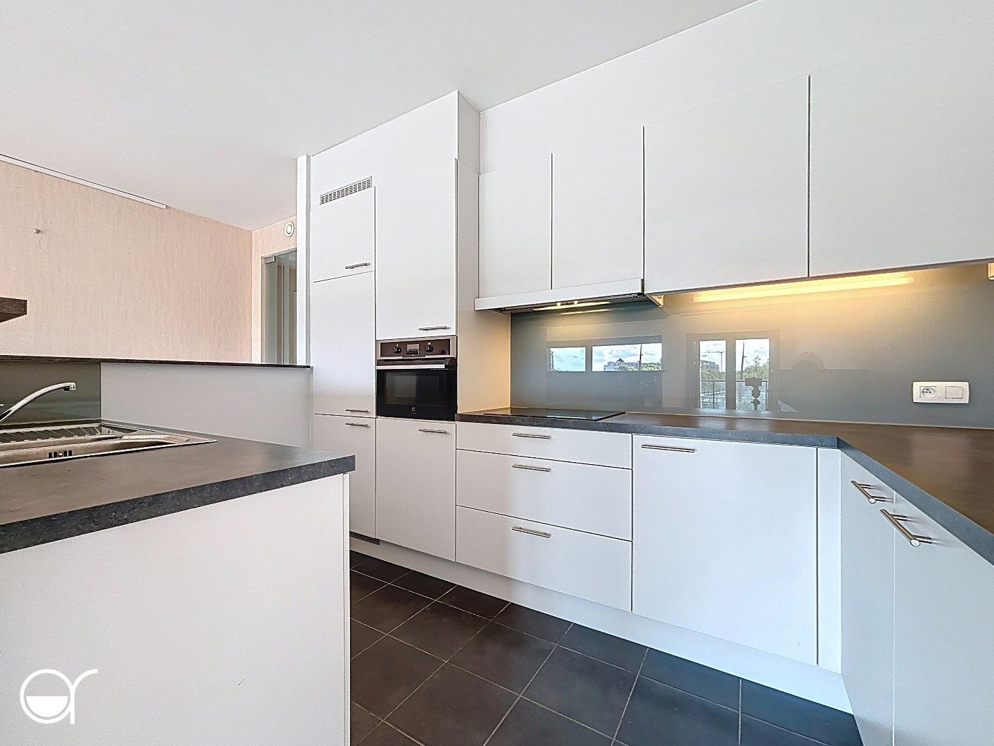 Prachtig appartement met 3 slaapkamers en groot terras met zicht op het Blaisantpark foto 10