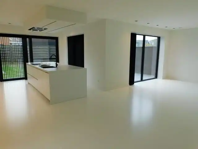 Rustig gelegen en ruime BEN-woning foto 3