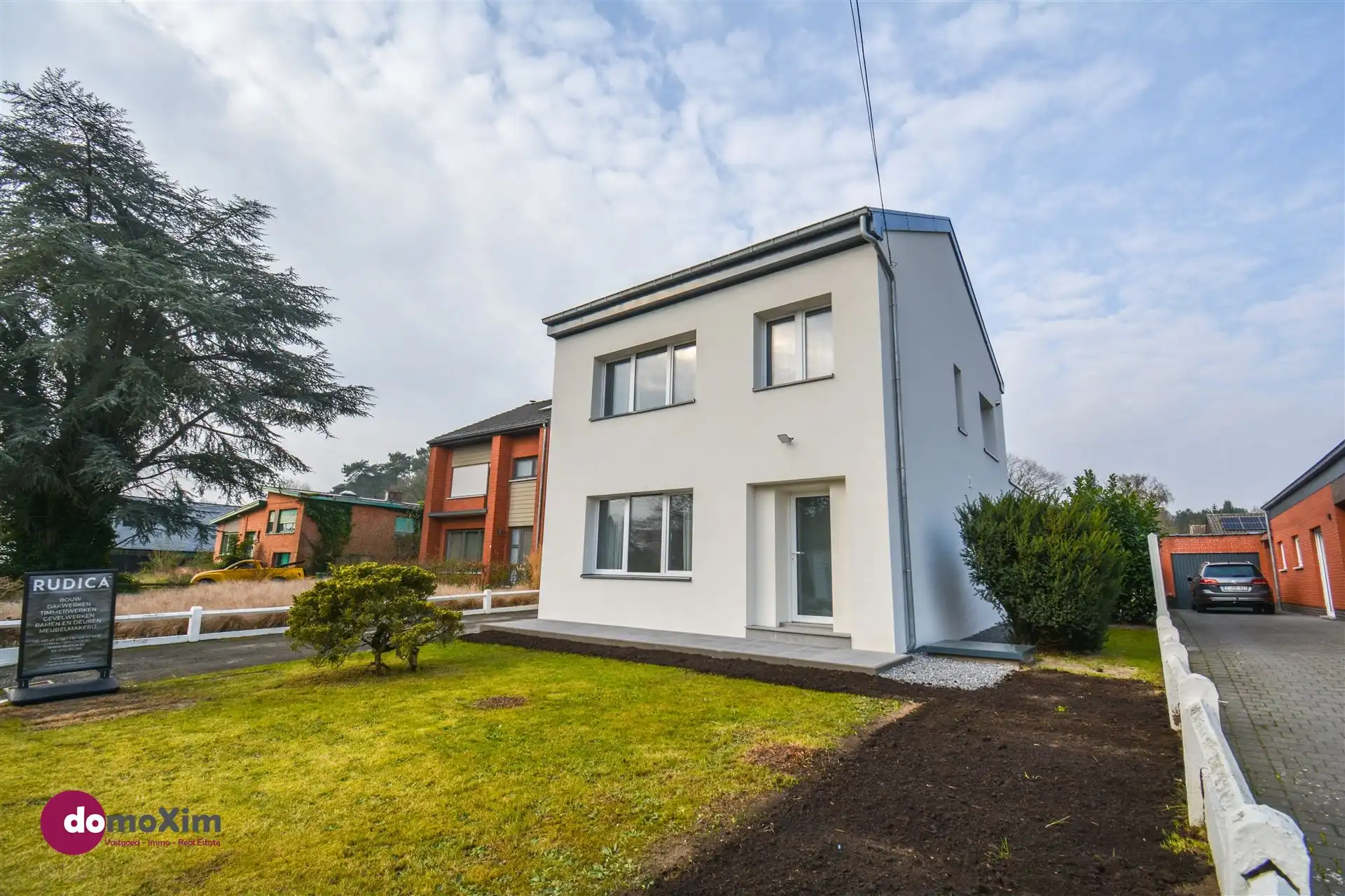 Charmante, recent gerenoveerde woning met 4 slaapkamers in Baal foto 22